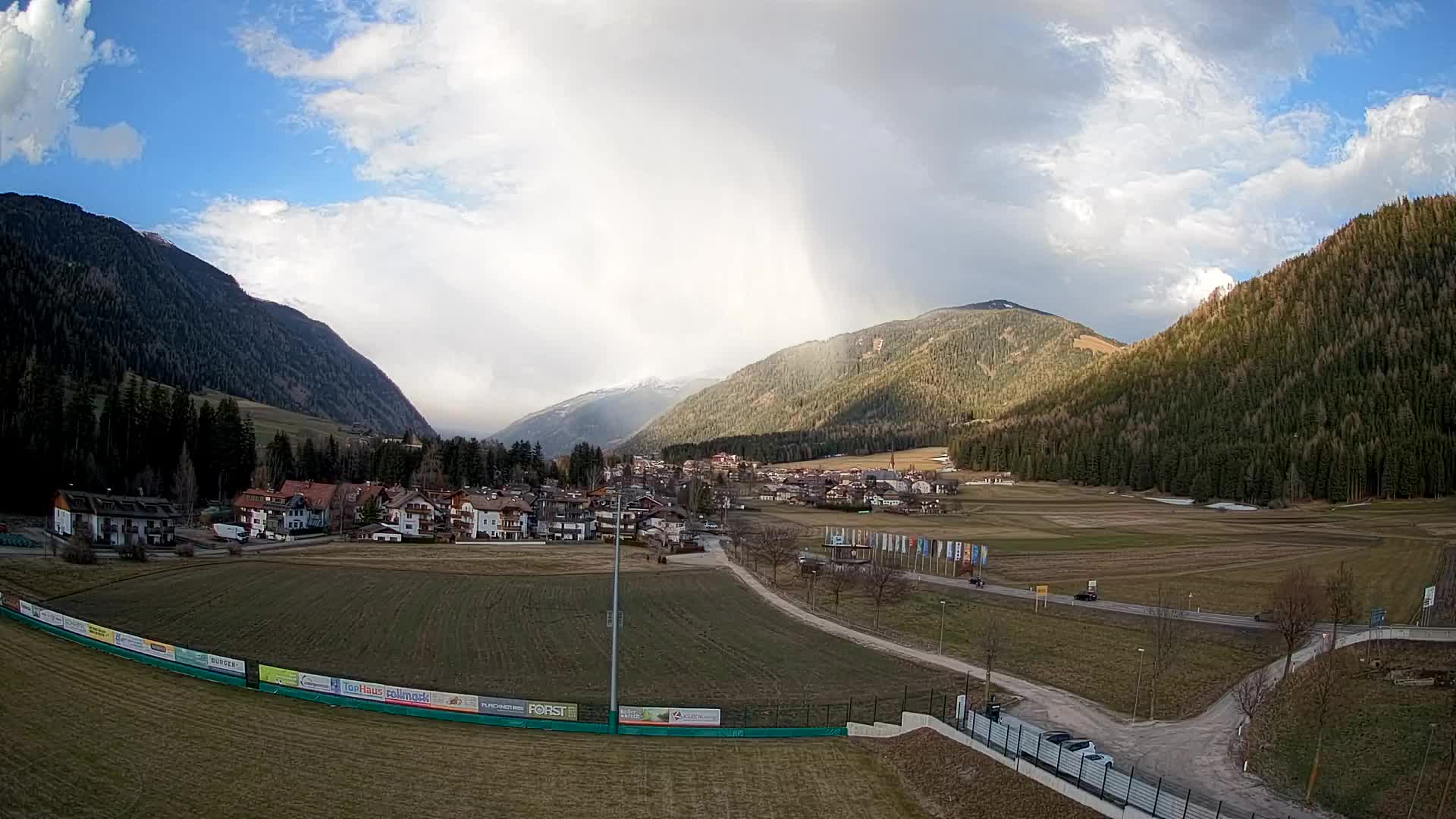 Webcam Niederrasen / Kronplatz – Liveblick aus dem Antholzertal