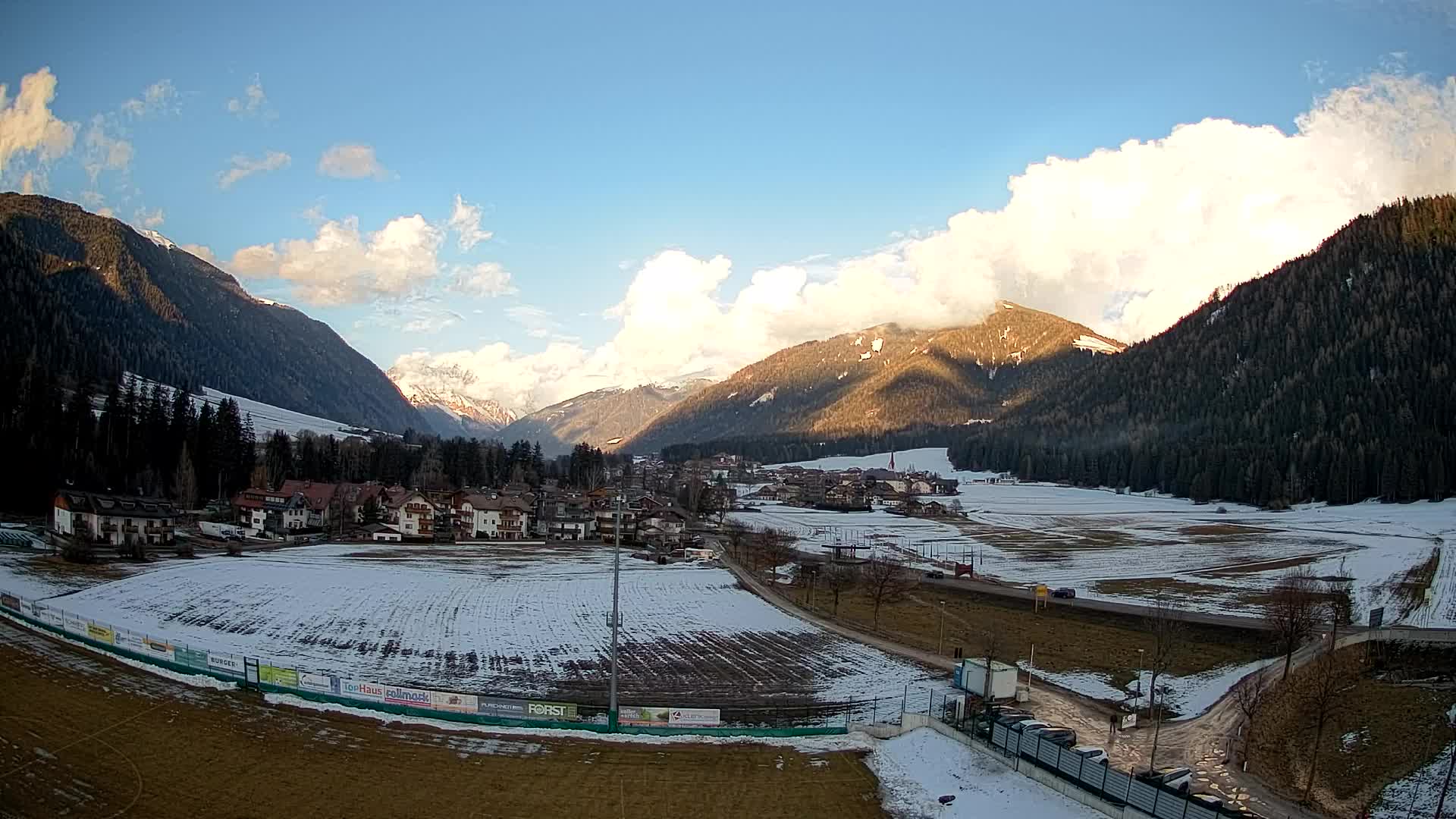 Webcam Niederrasen / Kronplatz – Live View from Val Anterselva