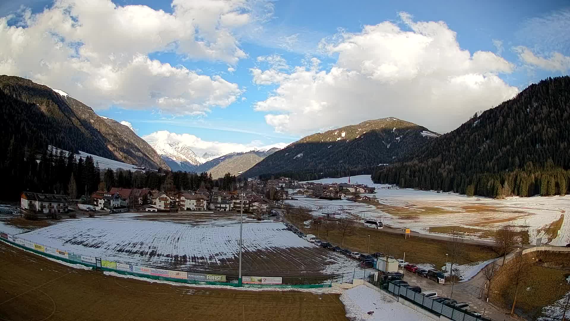 Webcam Niederrasen / Kronplatz – Live View from Val Anterselva