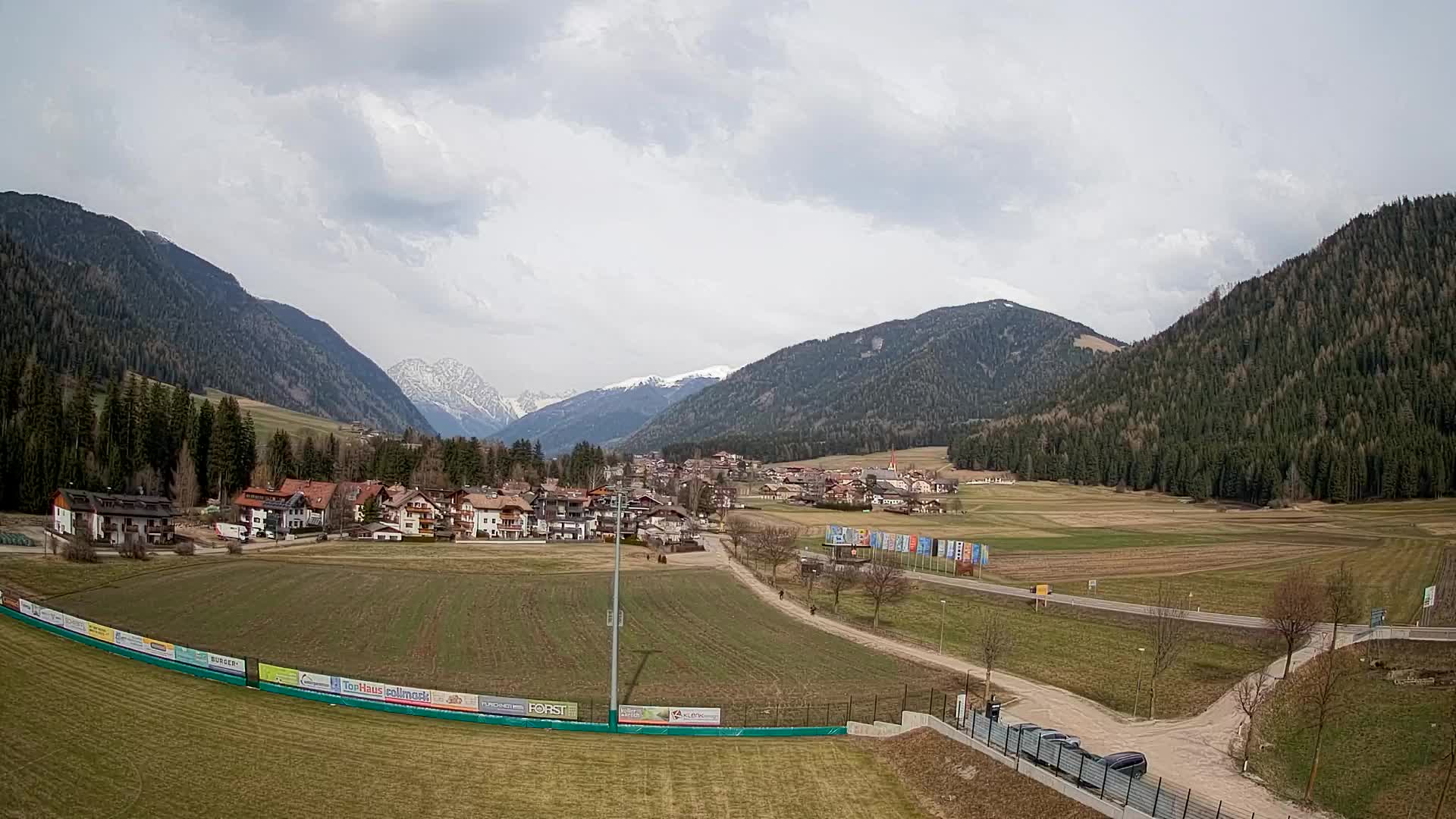 Webcam Niederrasen / Kronplatz – Live View from Val Anterselva
