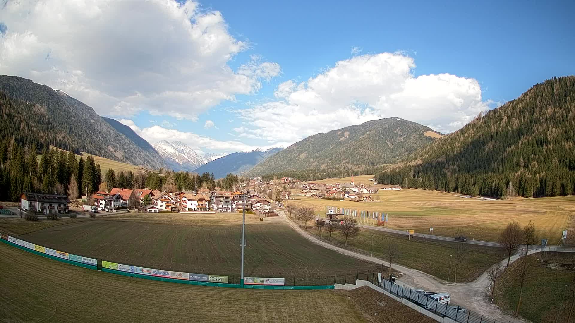 Webcam Niederrasen / Kronplatz – Live View from Val Anterselva