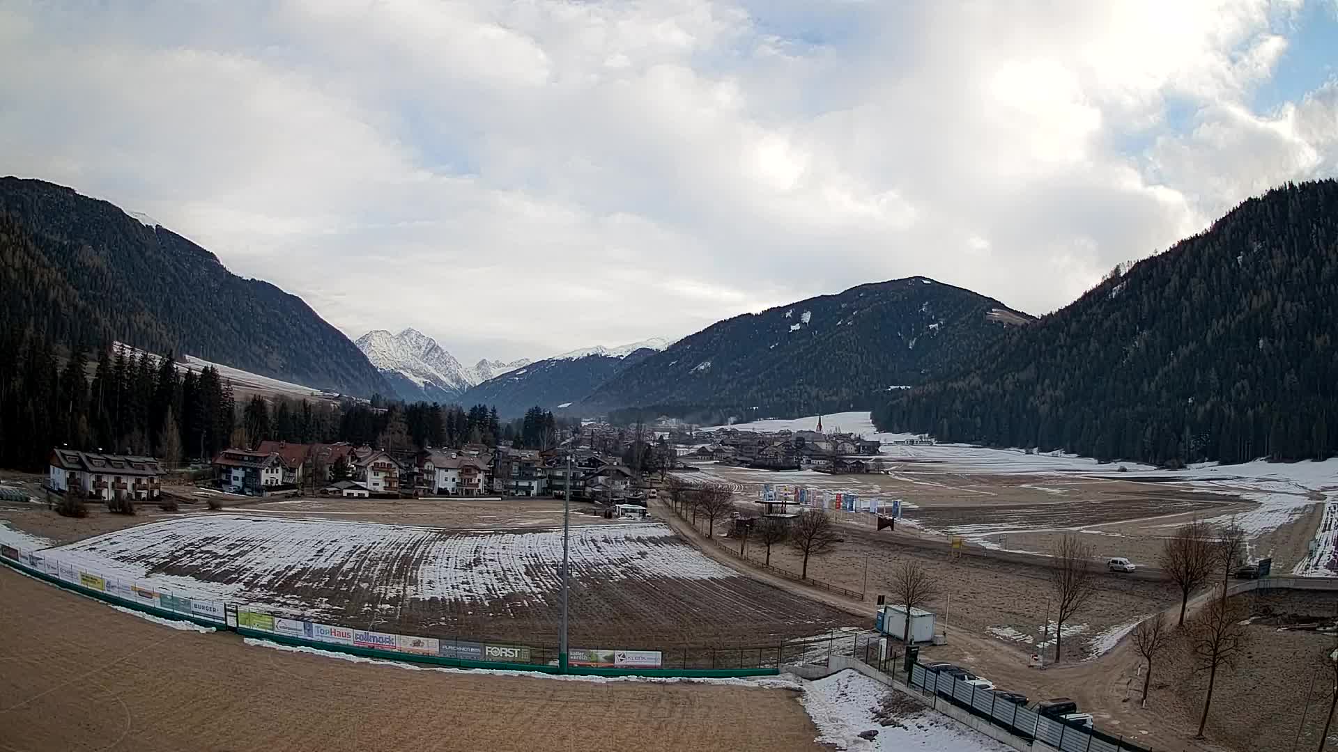Webcam Niederrasen / Kronplatz – Live View from Val Anterselva