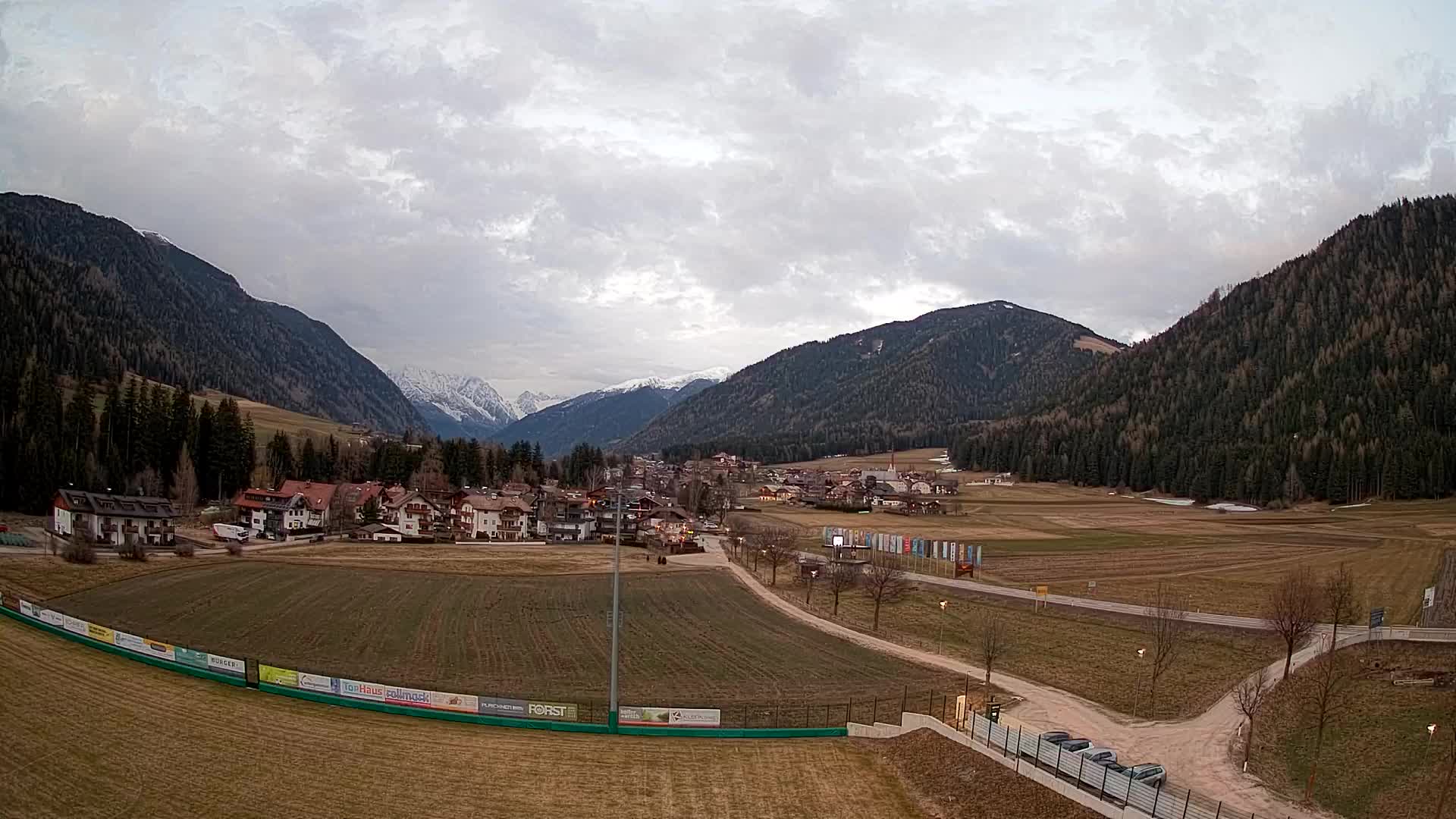 Webcam Rasun di Sotto / Plan de Corones – Vista live dalla Val Anterselva