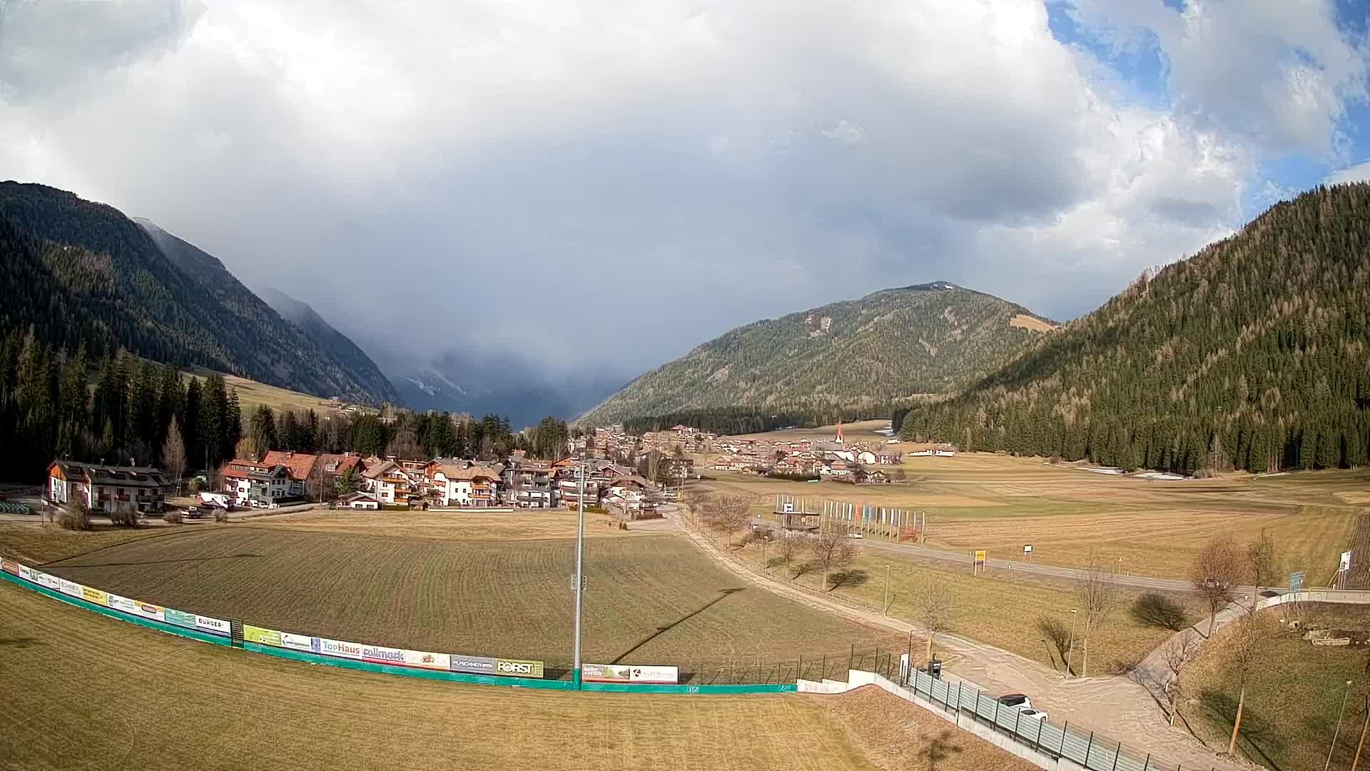 Web kamera Niederrasen / Kronplatz – Pogled v živo iz doline Anterselva