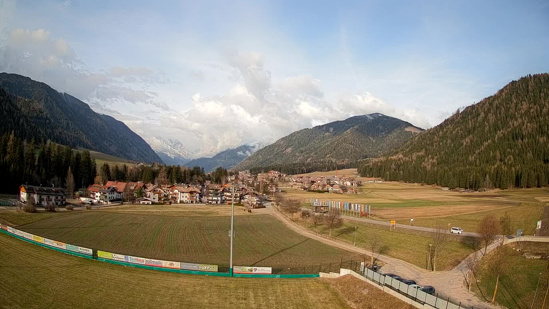 Webcam Niederrasen / Kronplatz – Vista en directo desde el Valle de Anterselva