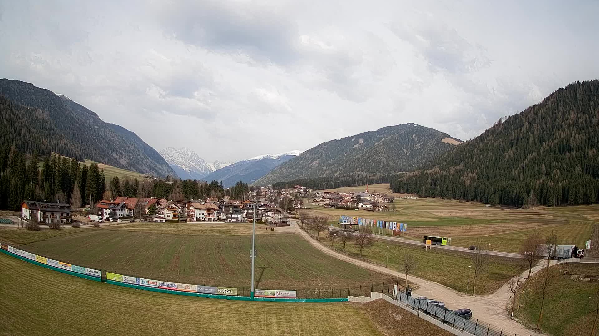 Webcam Niederrasen / Kronplatz – Live View from Val Anterselva