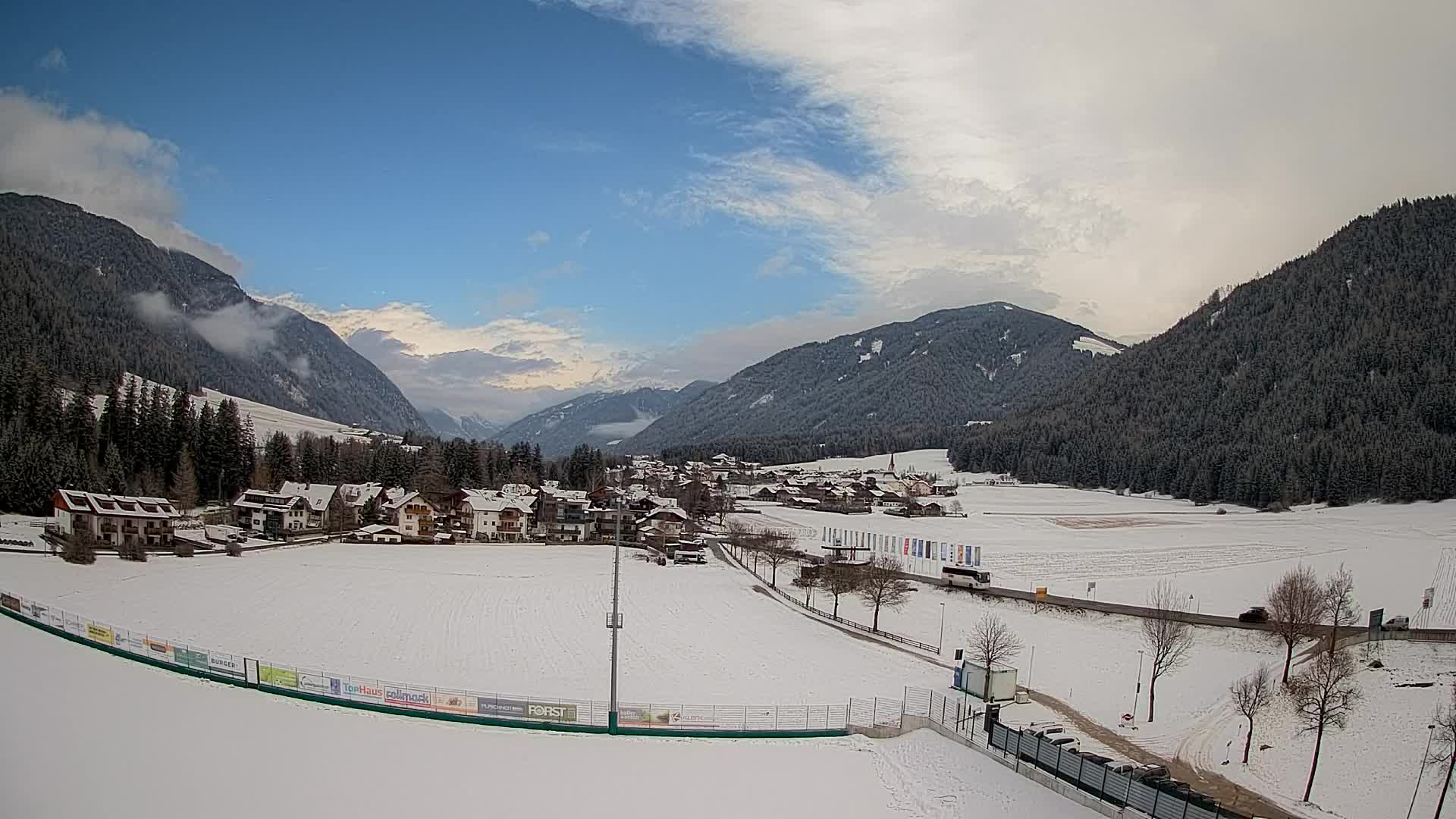 Webcam Niederrasen / Kronplatz – Live View from Val Anterselva