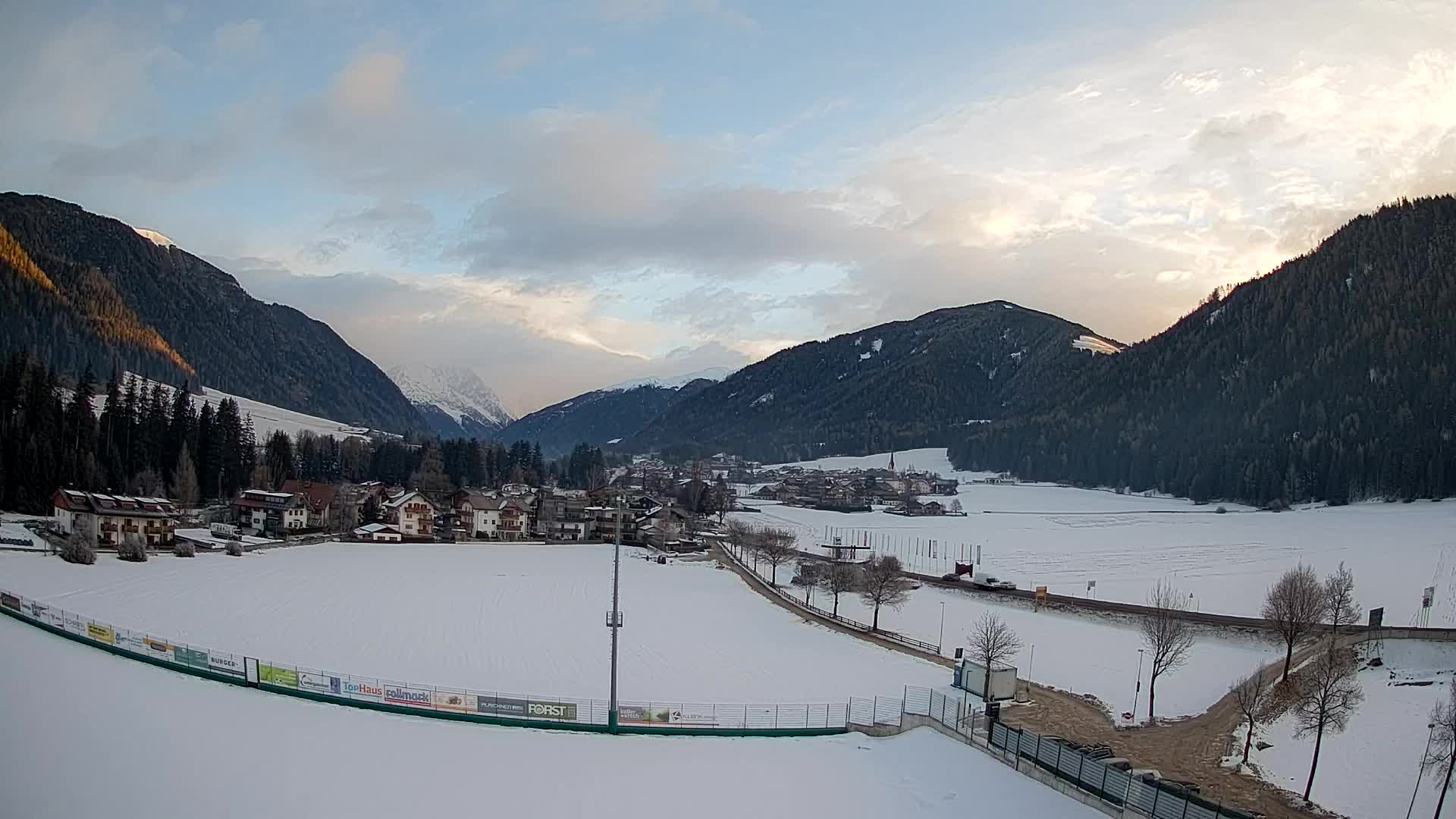 Webcam Niederrasen / Kronplatz – Live View from Val Anterselva