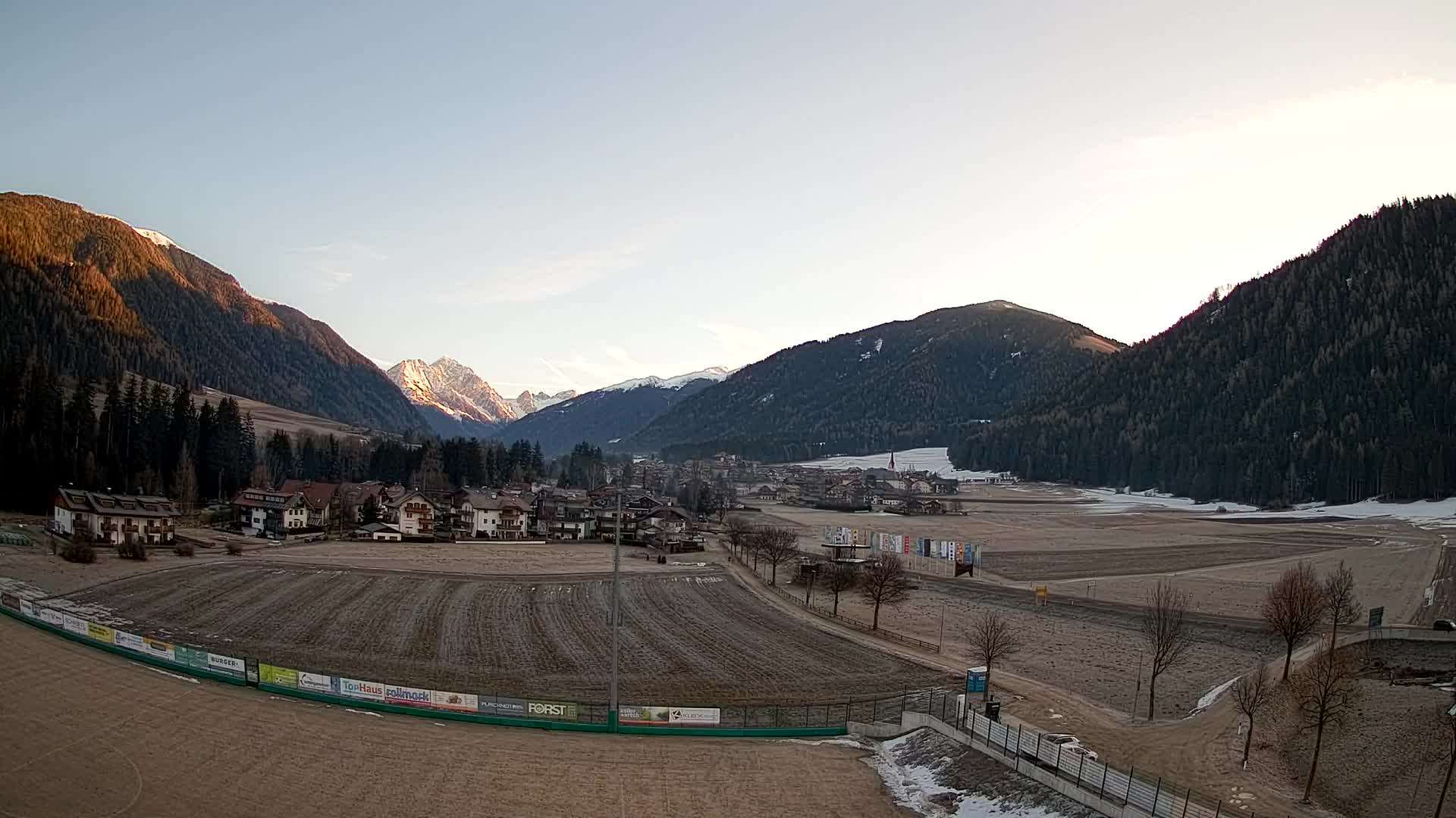 Webcam Niederrasen / Kronplatz – Live View from Val Anterselva