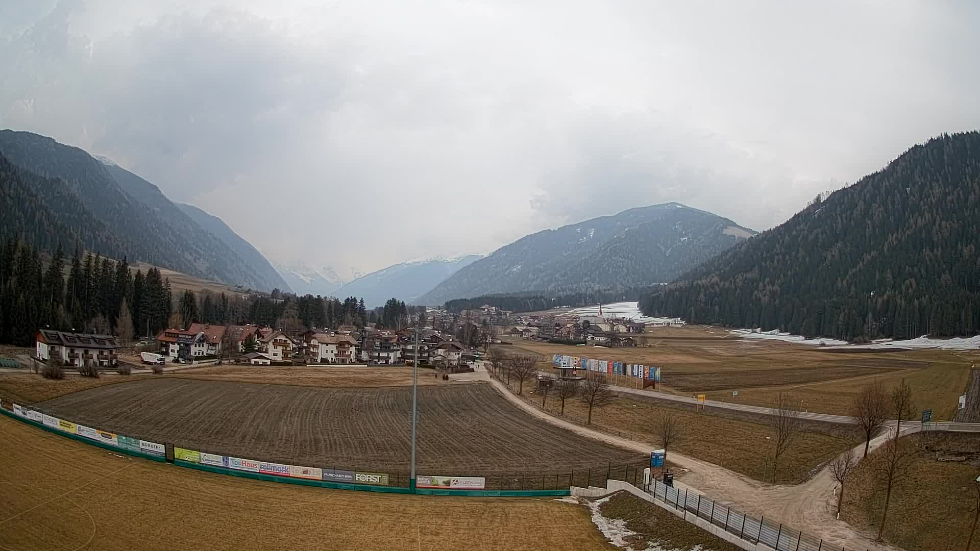 Webcam Niederrasen / Kronplatz – Live View from Val Anterselva
