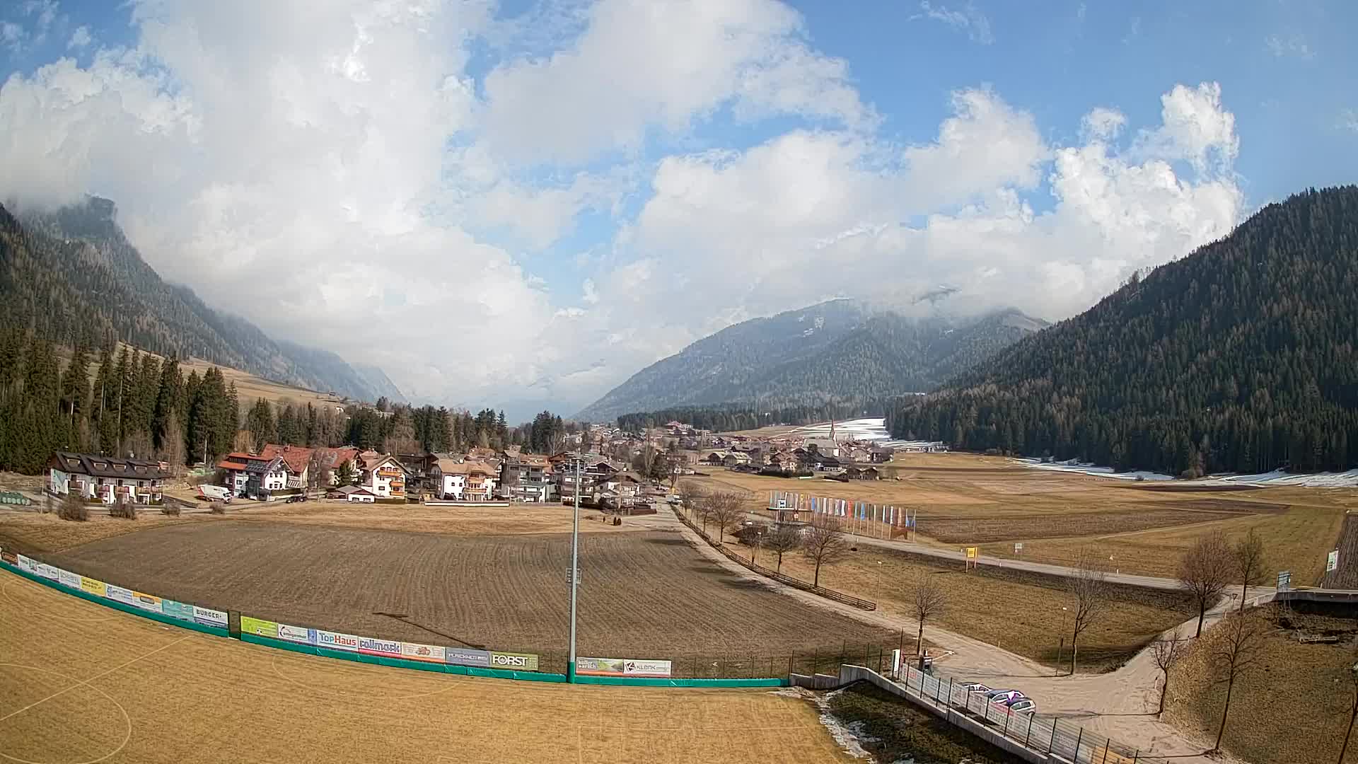 Webcam Niederrasen / Kronplatz – Live View from Val Anterselva