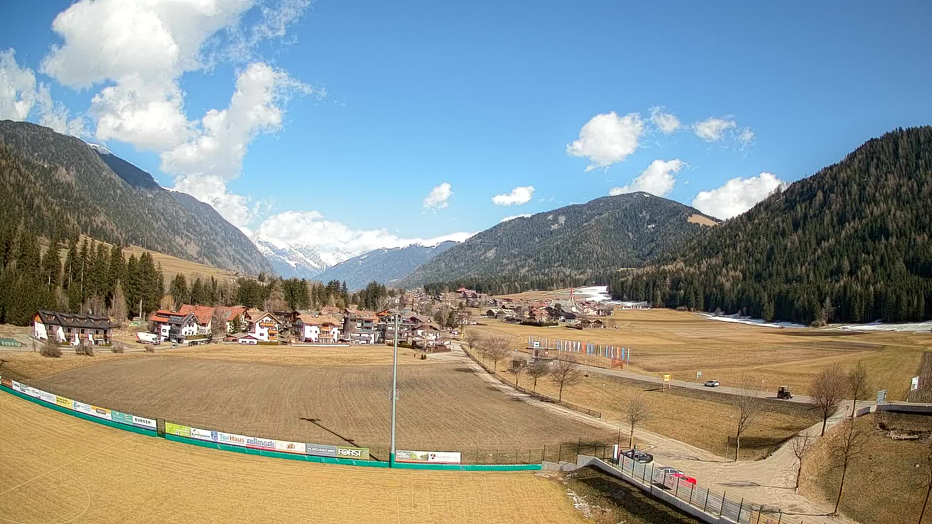 Webcam Niederrasen / Kronplatz – Live View from Val Anterselva