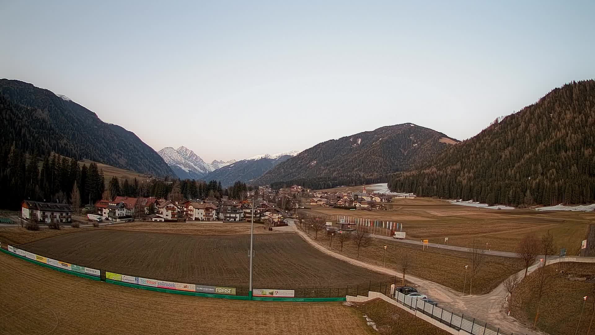 Webcam Niederrasen / Kronplatz – Vista en directo desde el Valle de Anterselva