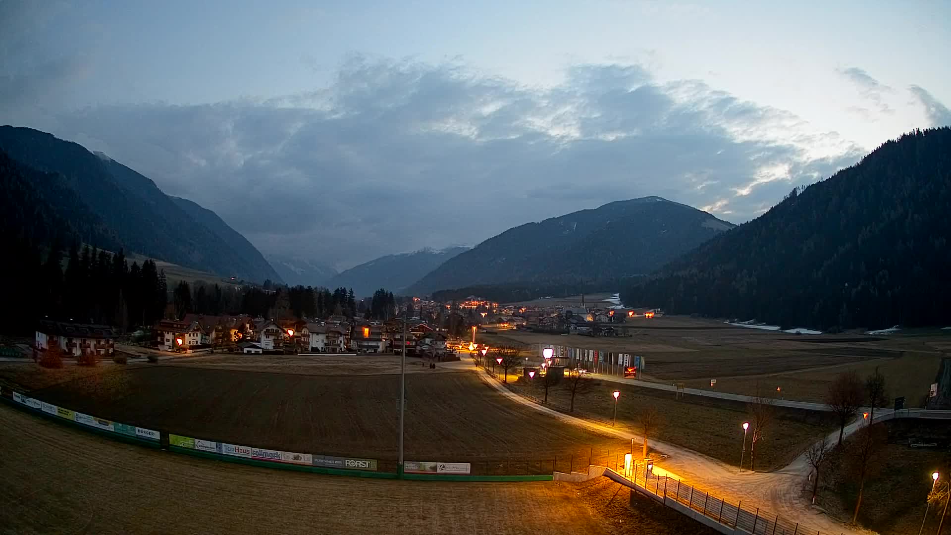 Webcam Niederrasen / Kronplatz – Liveblick aus dem Antholzertal