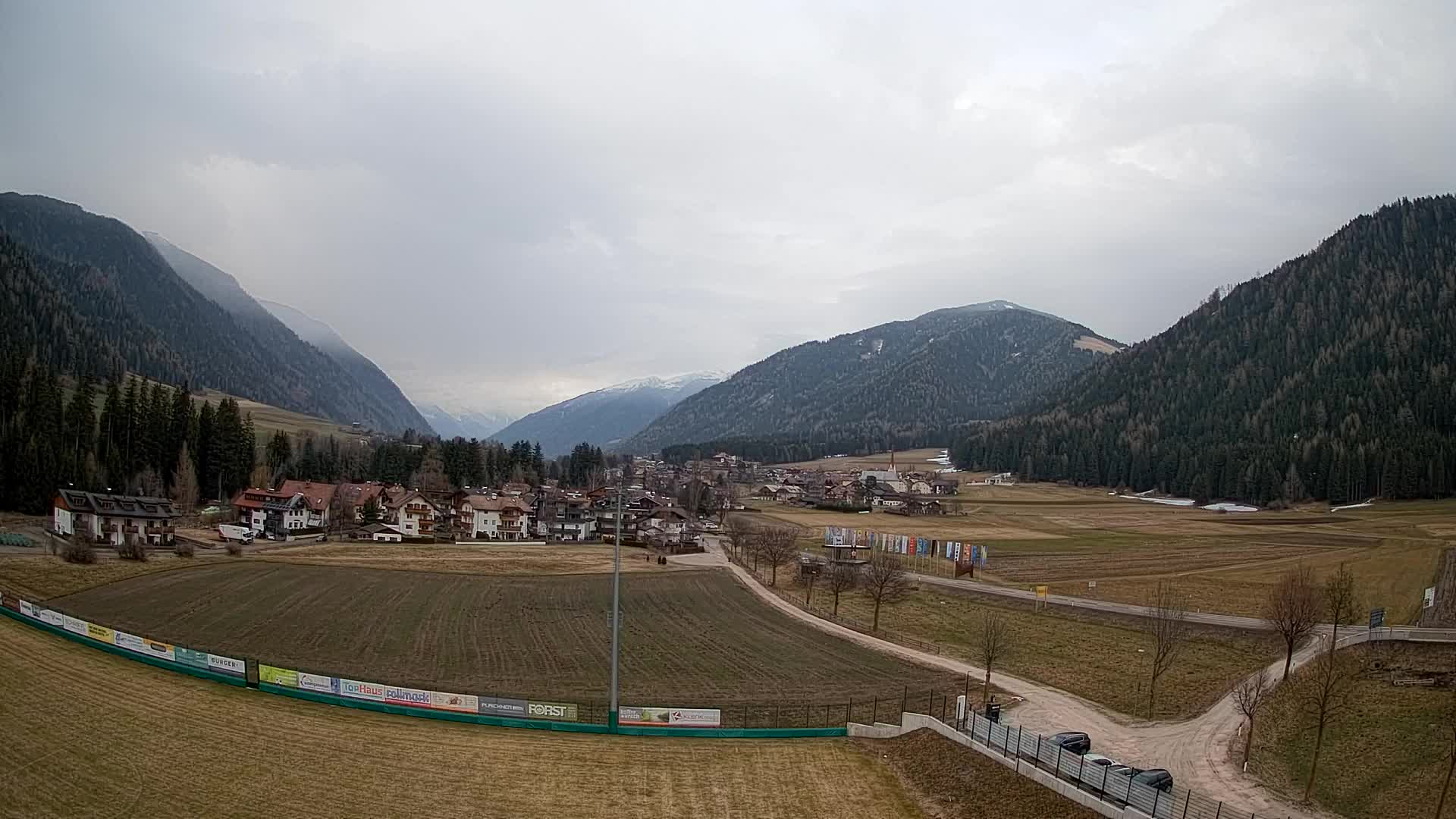 Webcam Niederrasen / Kronplatz – Live View from Val Anterselva