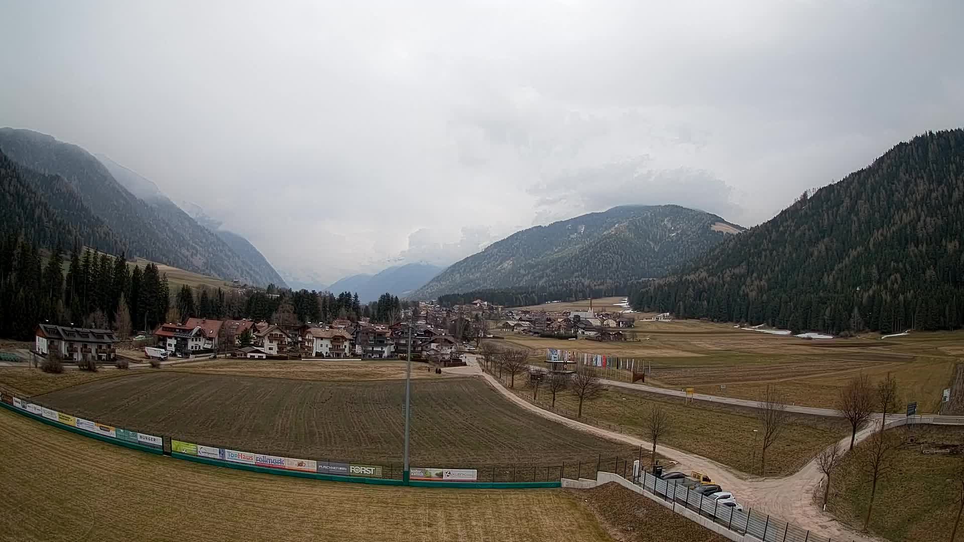 Webcam Niederrasen / Kronplatz – Live View from Val Anterselva