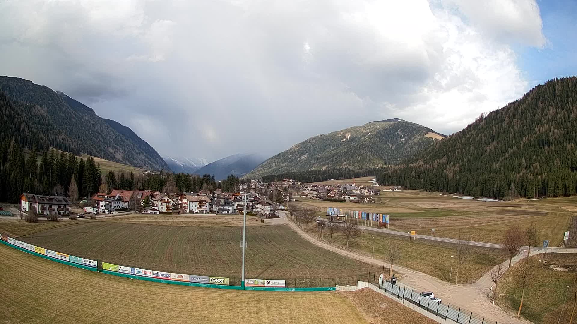 Web kamera Niederrasen / Kronplatz – Pogled v živo iz doline Anterselva