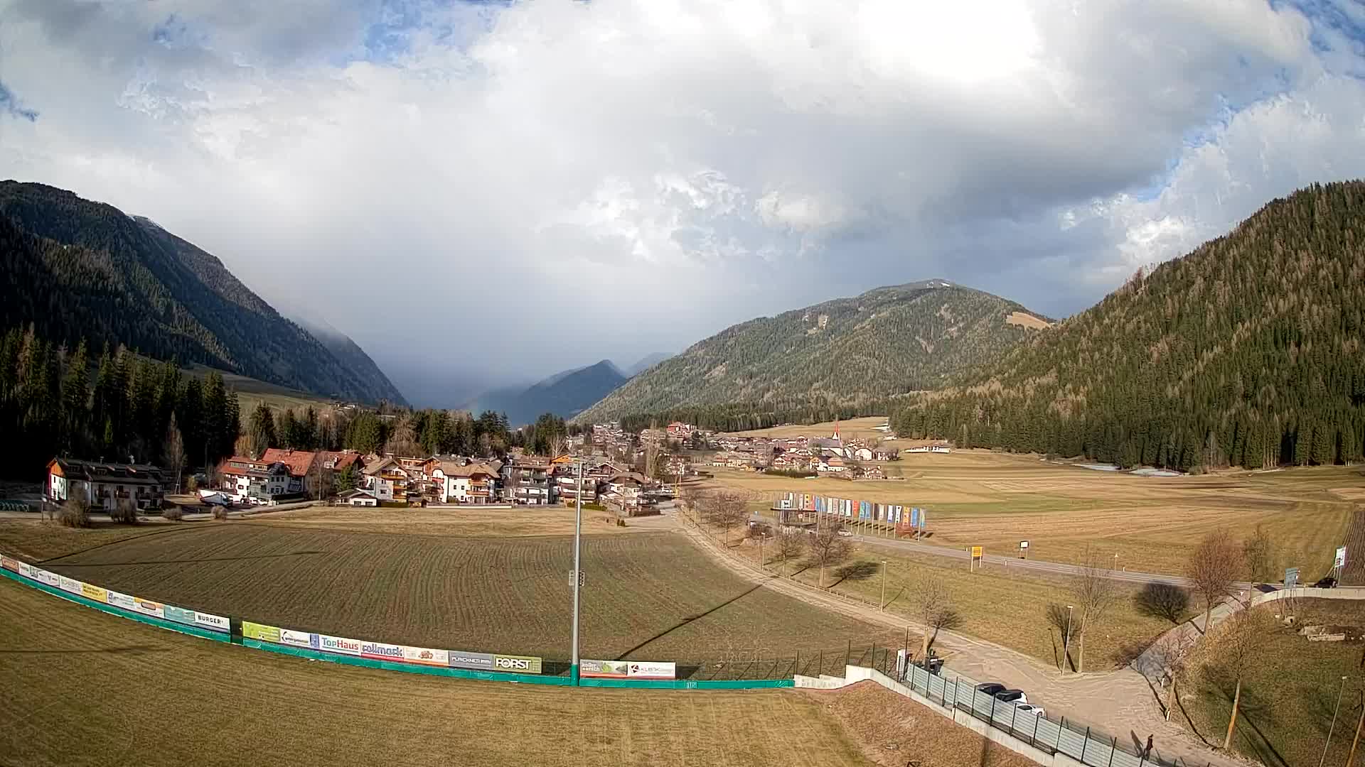 Web kamera Niederrasen / Kronplatz – Pogled v živo iz doline Anterselva