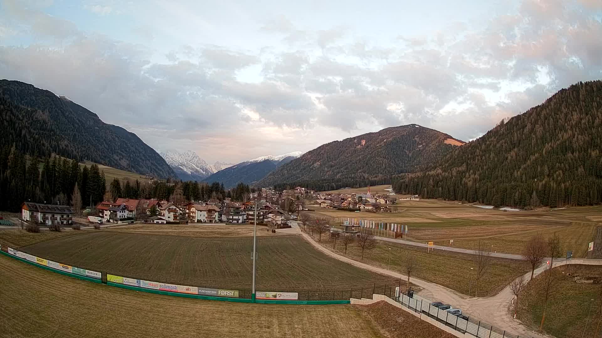 Webcam Niederrasen / Kronplatz – Vista en directo desde el Valle de Anterselva