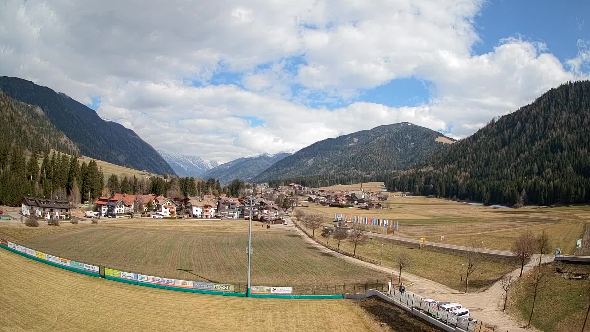 Webcam Niederrasen / Kronplatz – Vista en directo desde el Valle de Anterselva