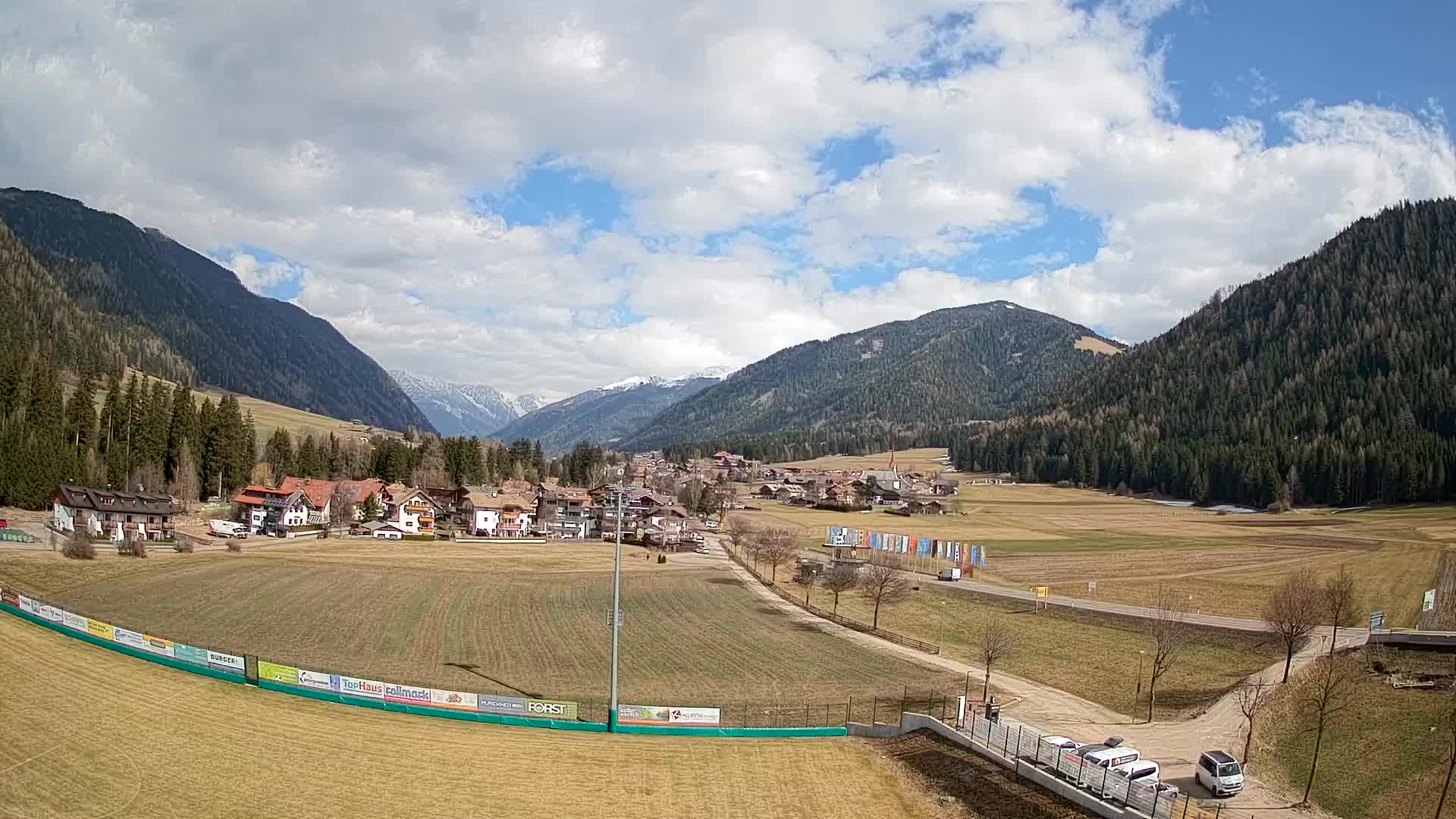 Webcam Niederrasen / Kronplatz – Live View from Val Anterselva