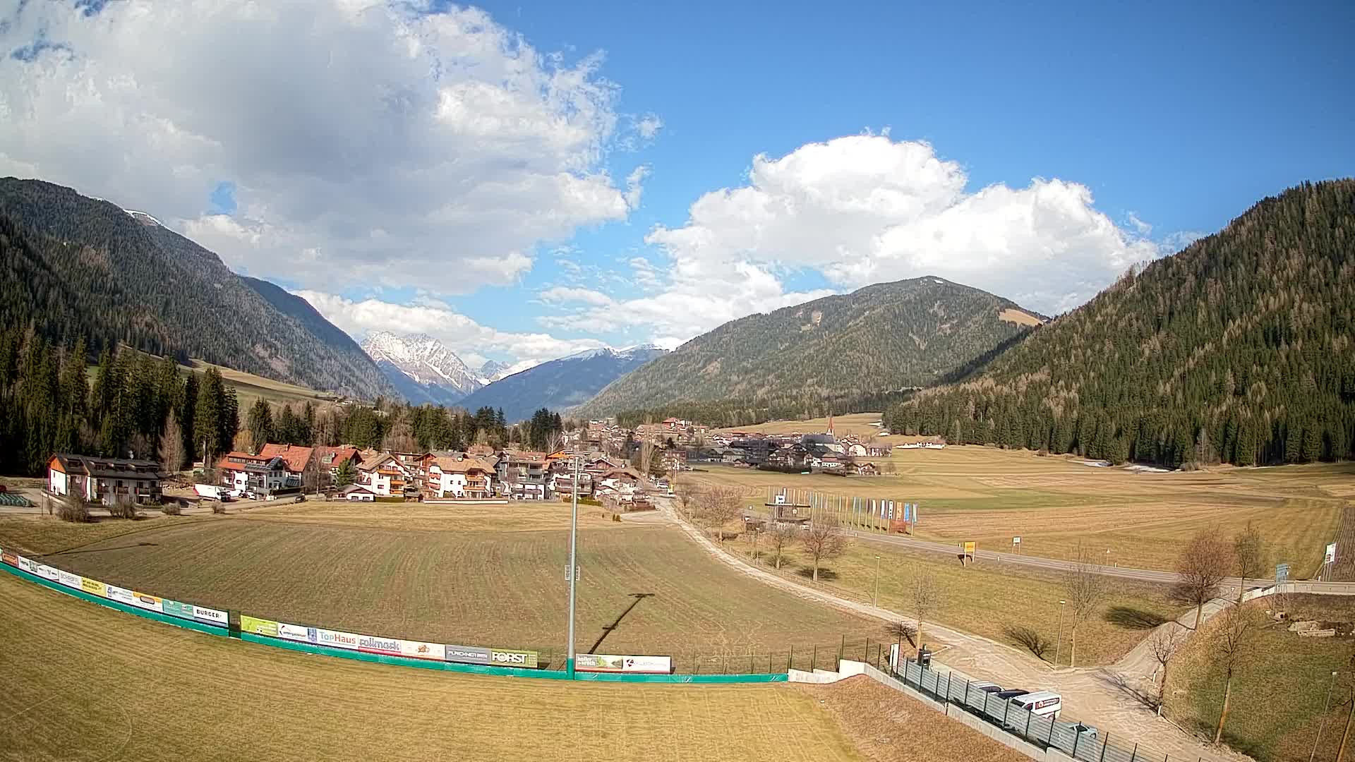 Webcam Niederrasen / Kronplatz – Live View from Val Anterselva