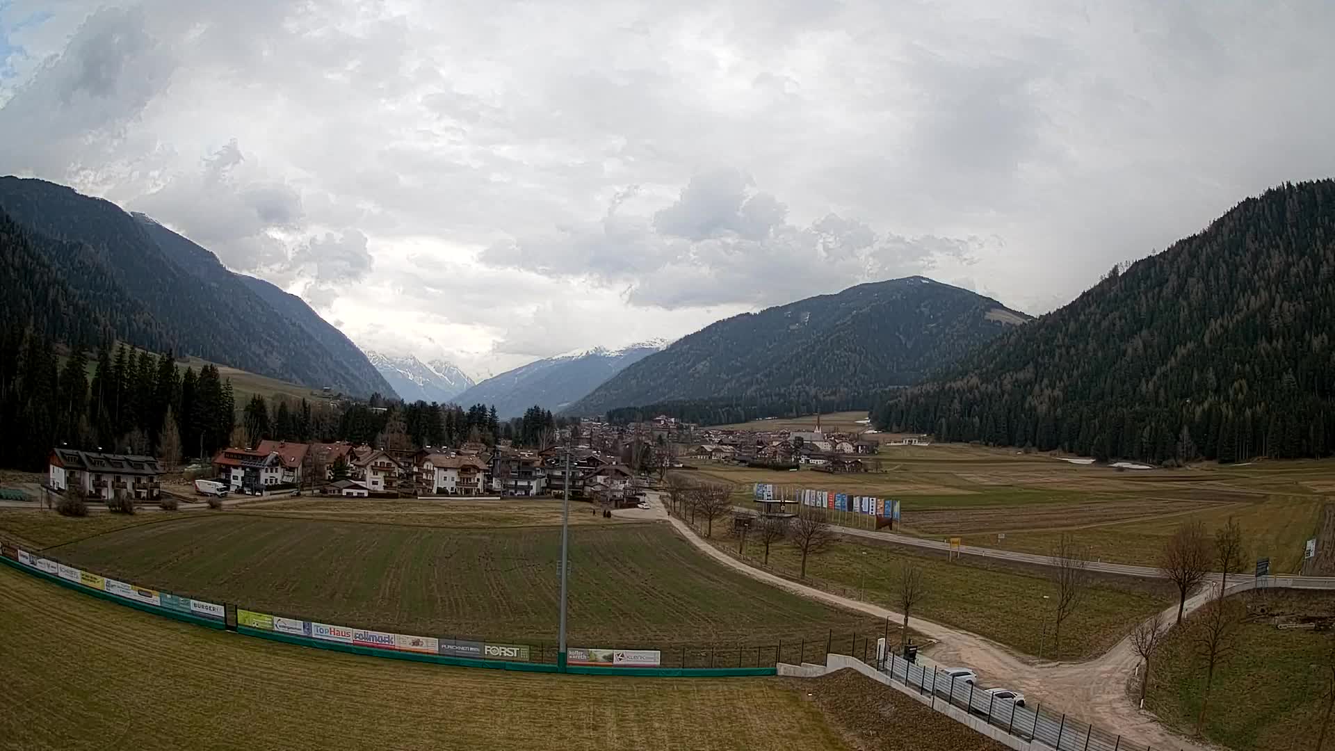 Webcam Niederrasen / Kronplatz – Vista en directo desde el Valle de Anterselva