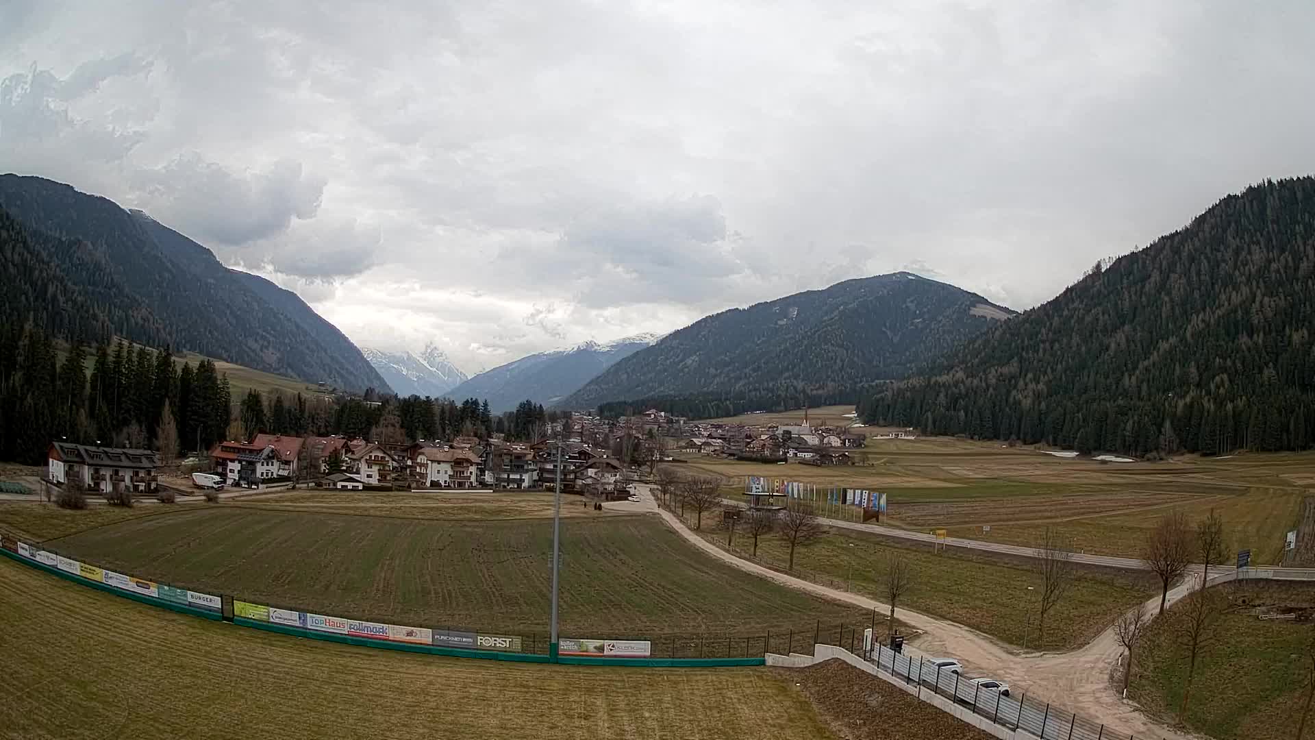 Webcam Niederrasen / Kronplatz – Live View from Val Anterselva
