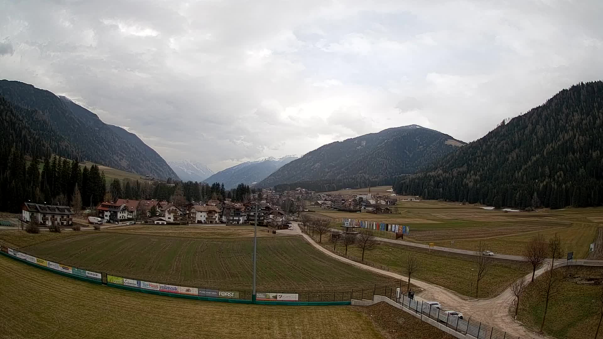 Web kamera Niederrasen / Kronplatz – Pogled v živo iz doline Anterselva