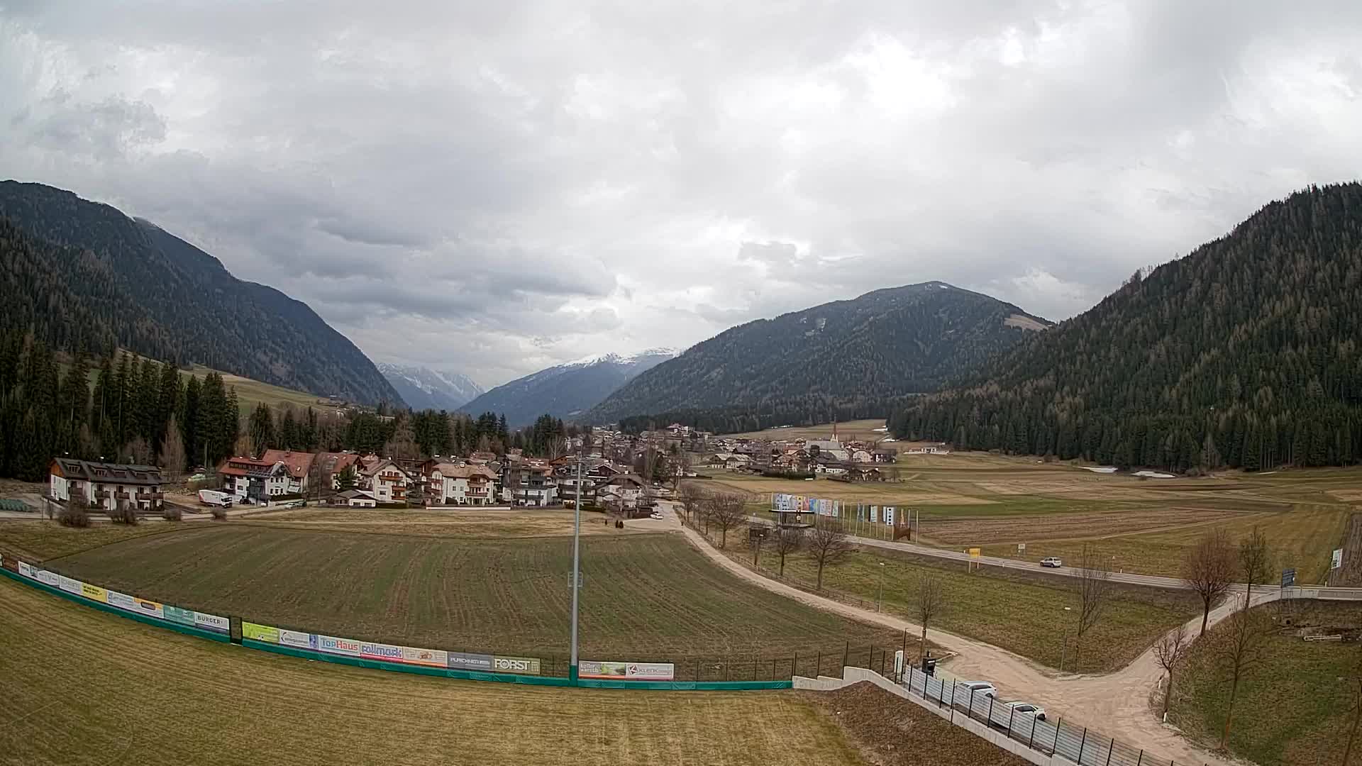 Webcam Niederrasen / Kronplatz – Vista en directo desde el Valle de Anterselva