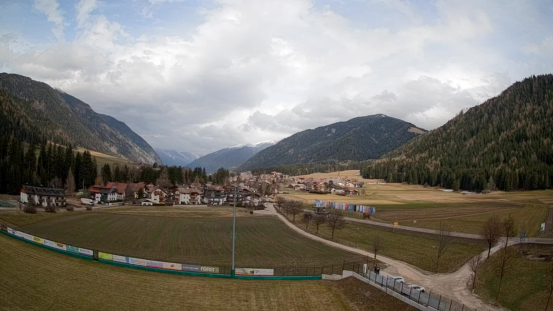 Webcam Niederrasen / Kronplatz – Live View from Val Anterselva
