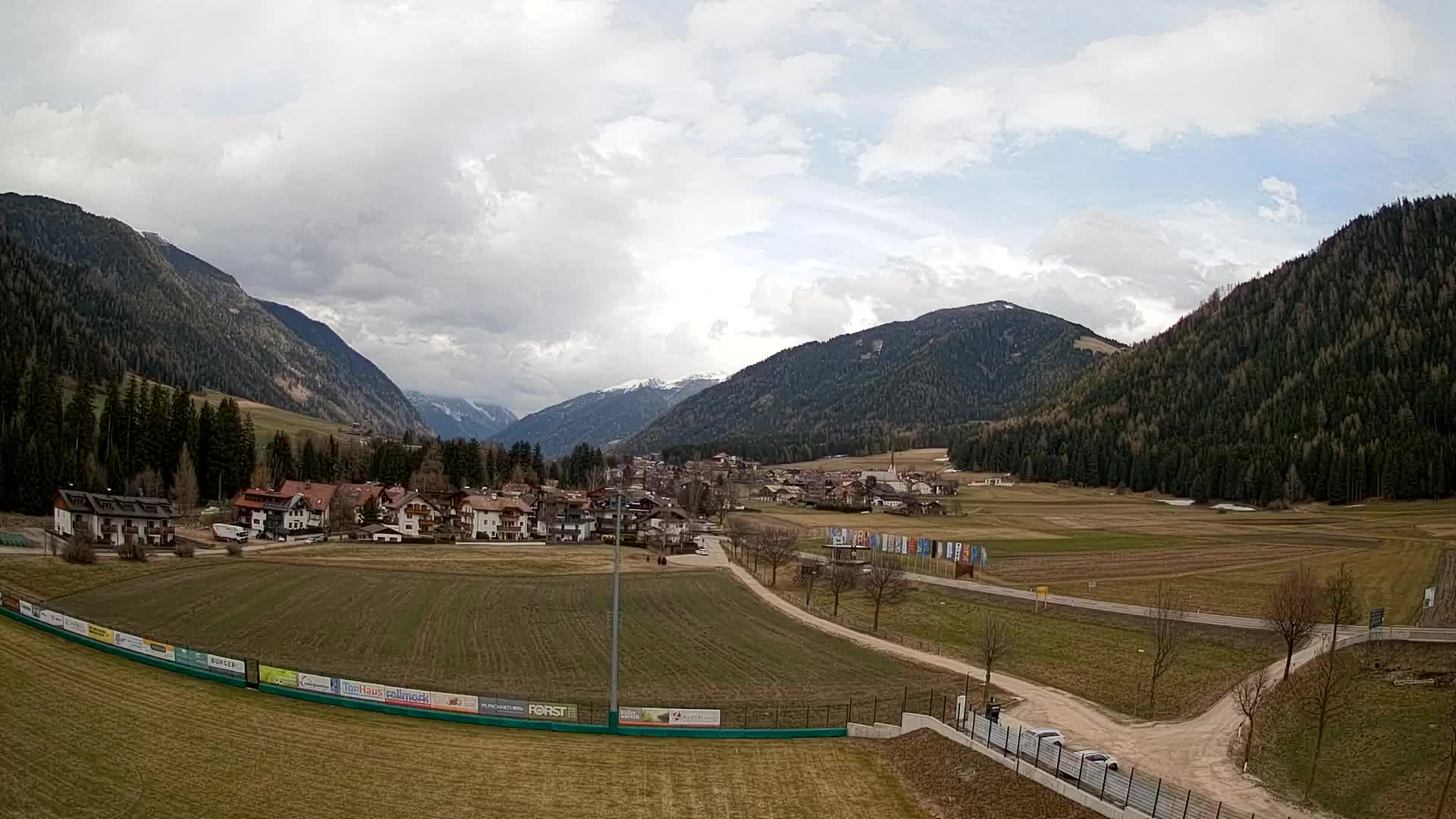 Webcam Niederrasen / Kronplatz – Live View from Val Anterselva
