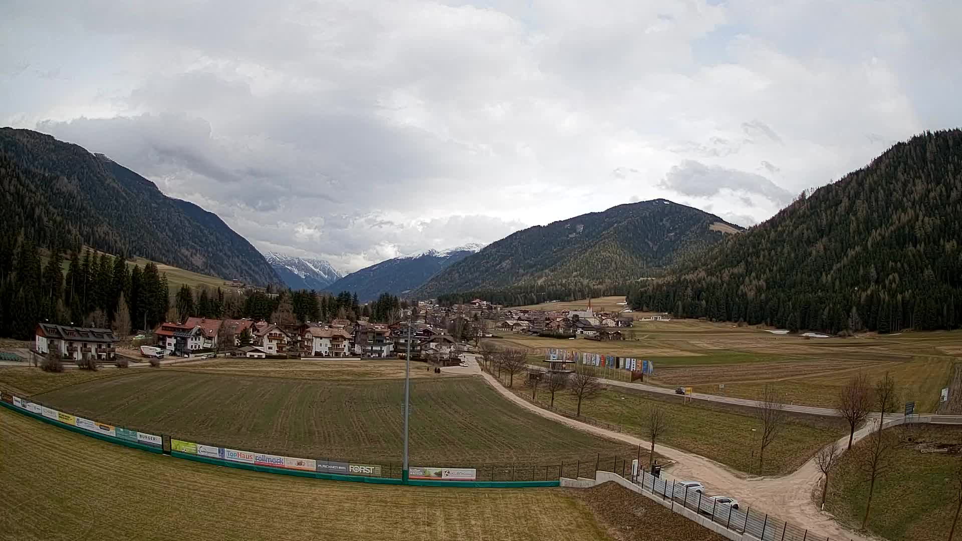 Webcam Niederrasen / Kronplatz – Live View from Val Anterselva