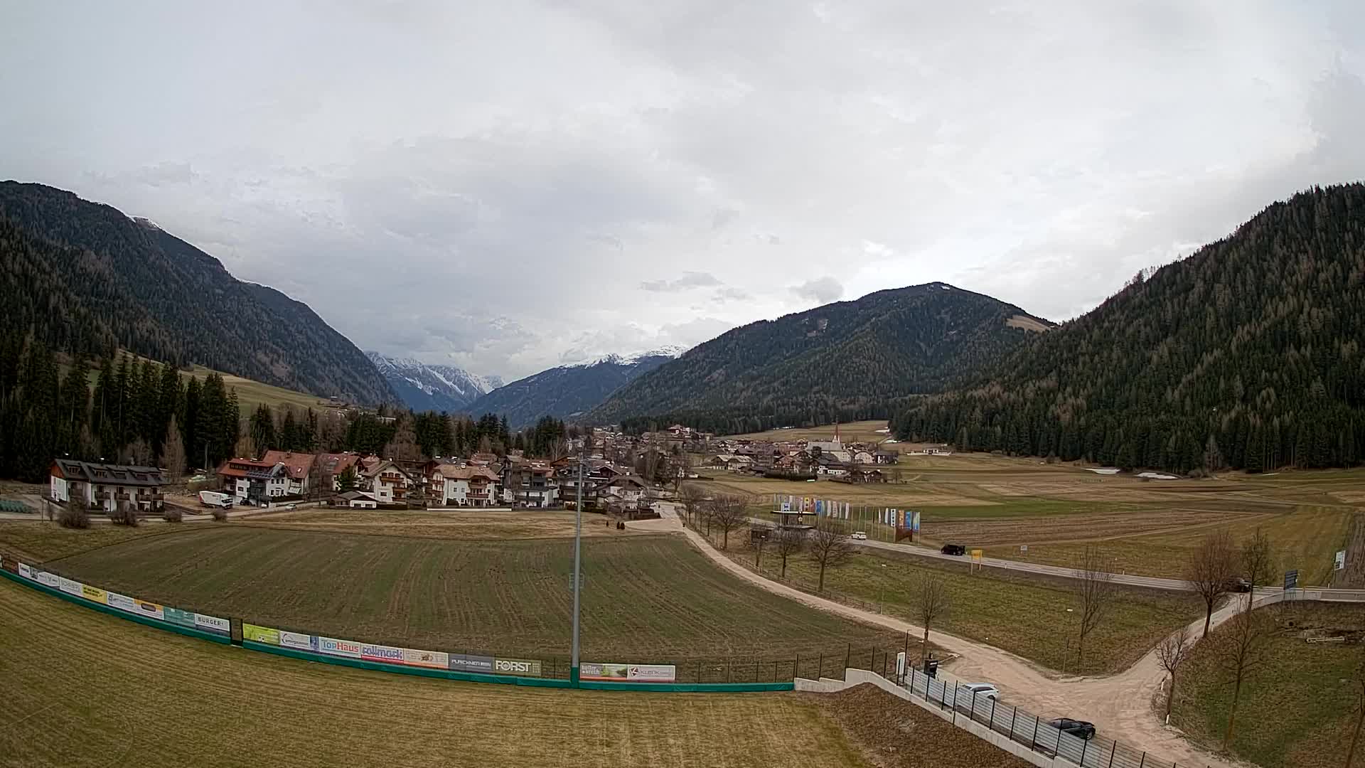 Webcam Niederrasen / Kronplatz – Vista en directo desde el Valle de Anterselva