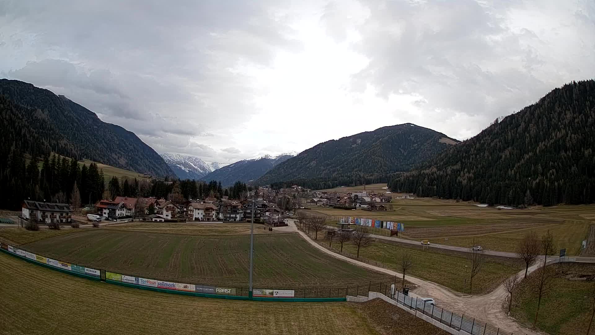 Webcam Niederrasen / Kronplatz – Live View from Val Anterselva