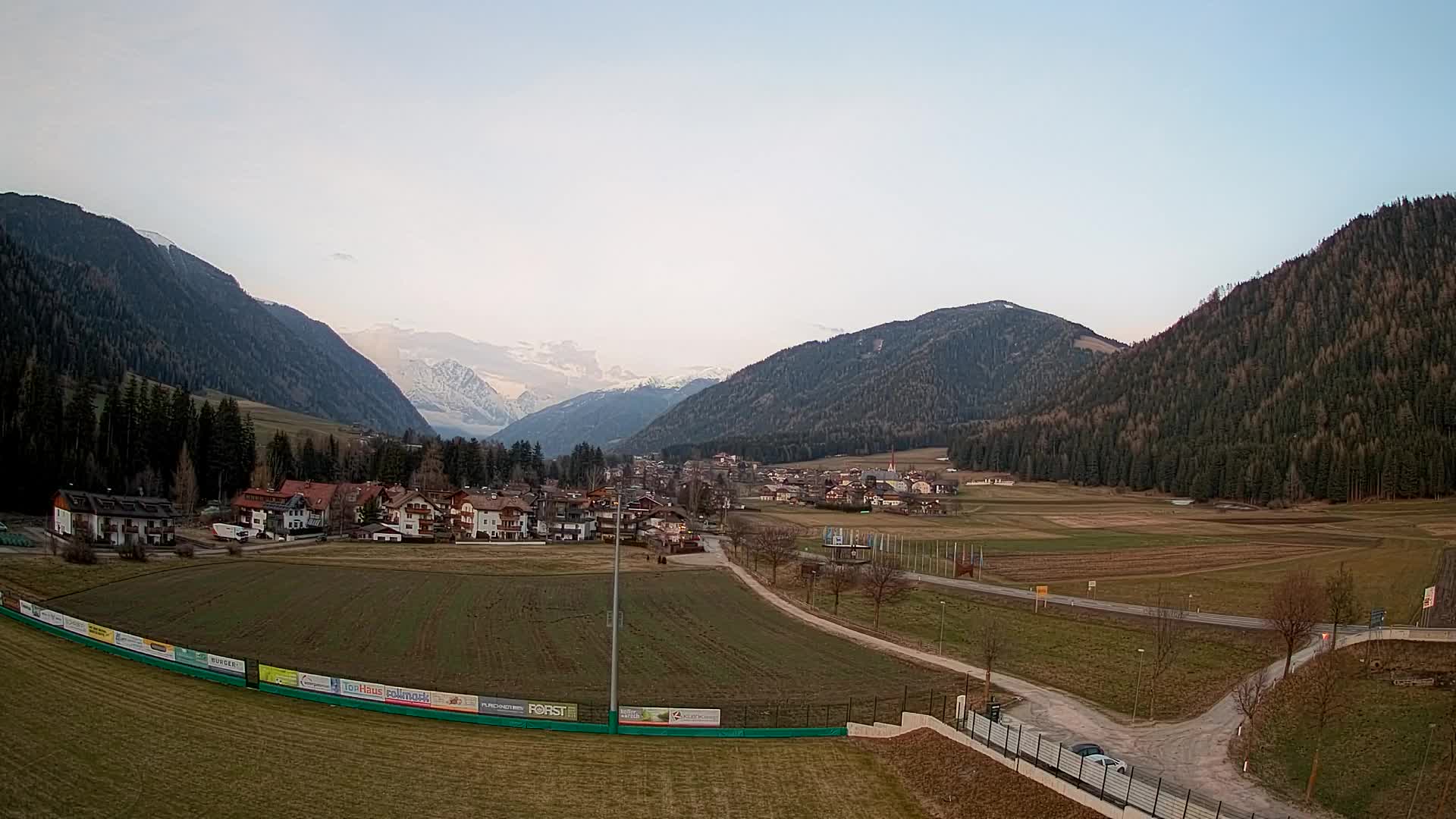 Webcam Niederrasen / Kronplatz – Live View from Val Anterselva