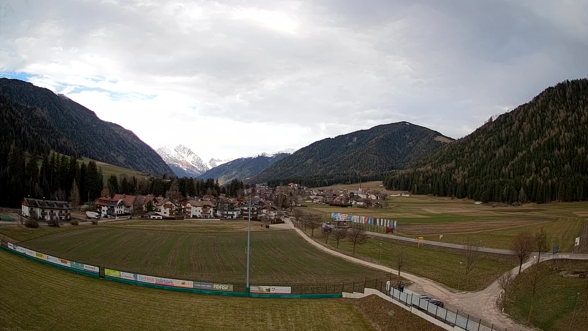 Webcam Niederrasen / Kronplatz – Liveblick aus dem Antholzertal