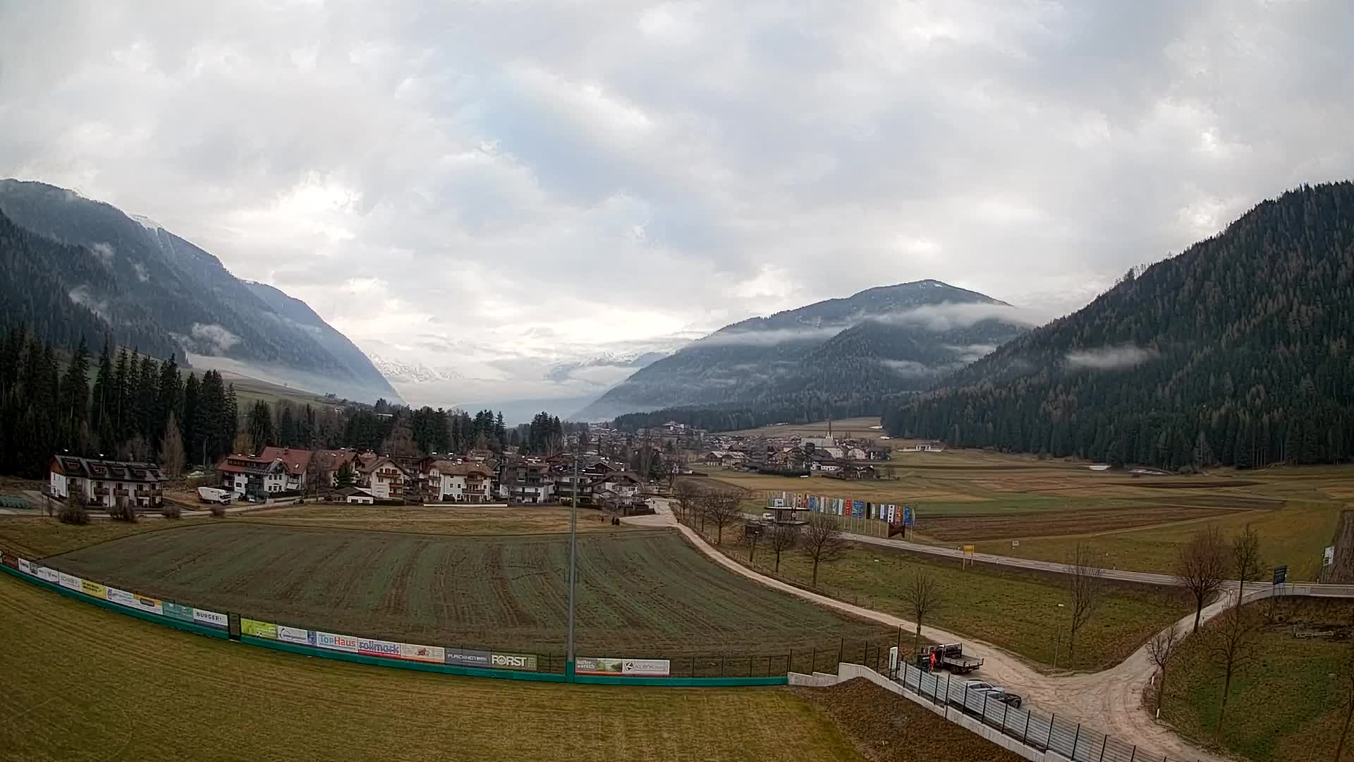 Webcam Niederrasen / Kronplatz – Live View from Val Anterselva
