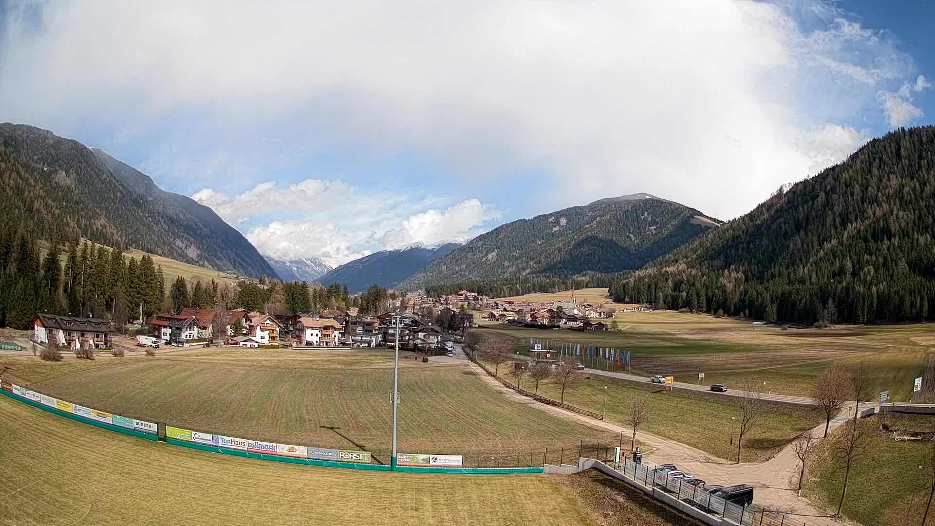 Webcam Niederrasen / Kronplatz – Live View from Val Anterselva
