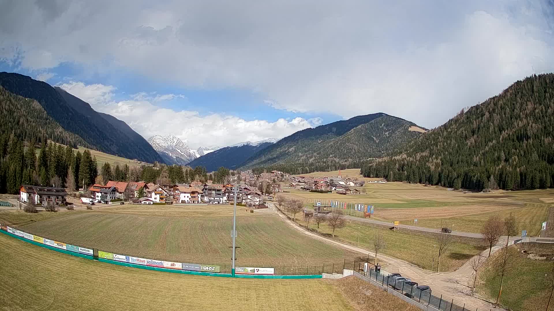 Webcam Niederrasen / Kronplatz – Live View from Val Anterselva