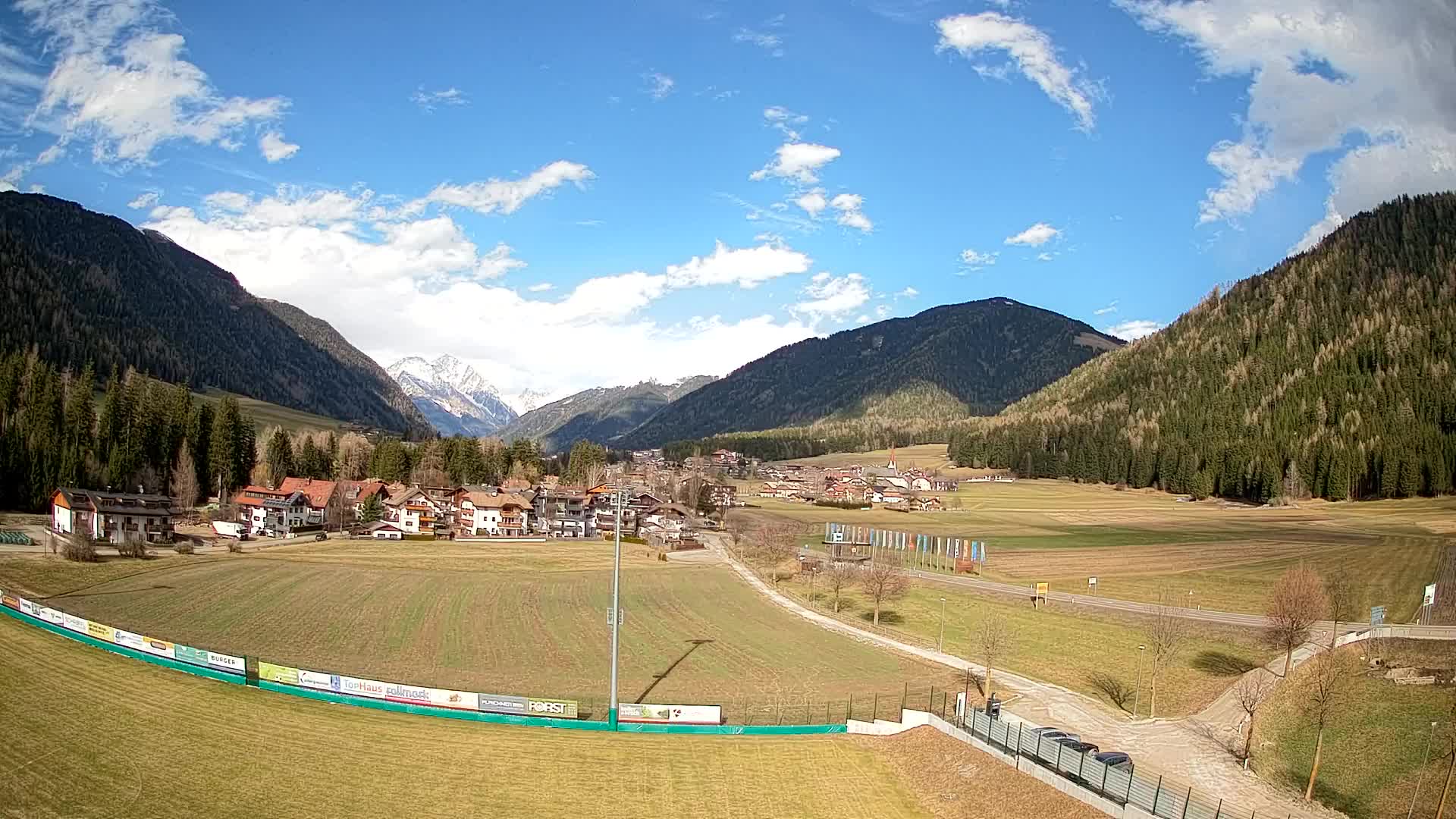 Webcam Niederrasen / Kronplatz – Live View from Val Anterselva