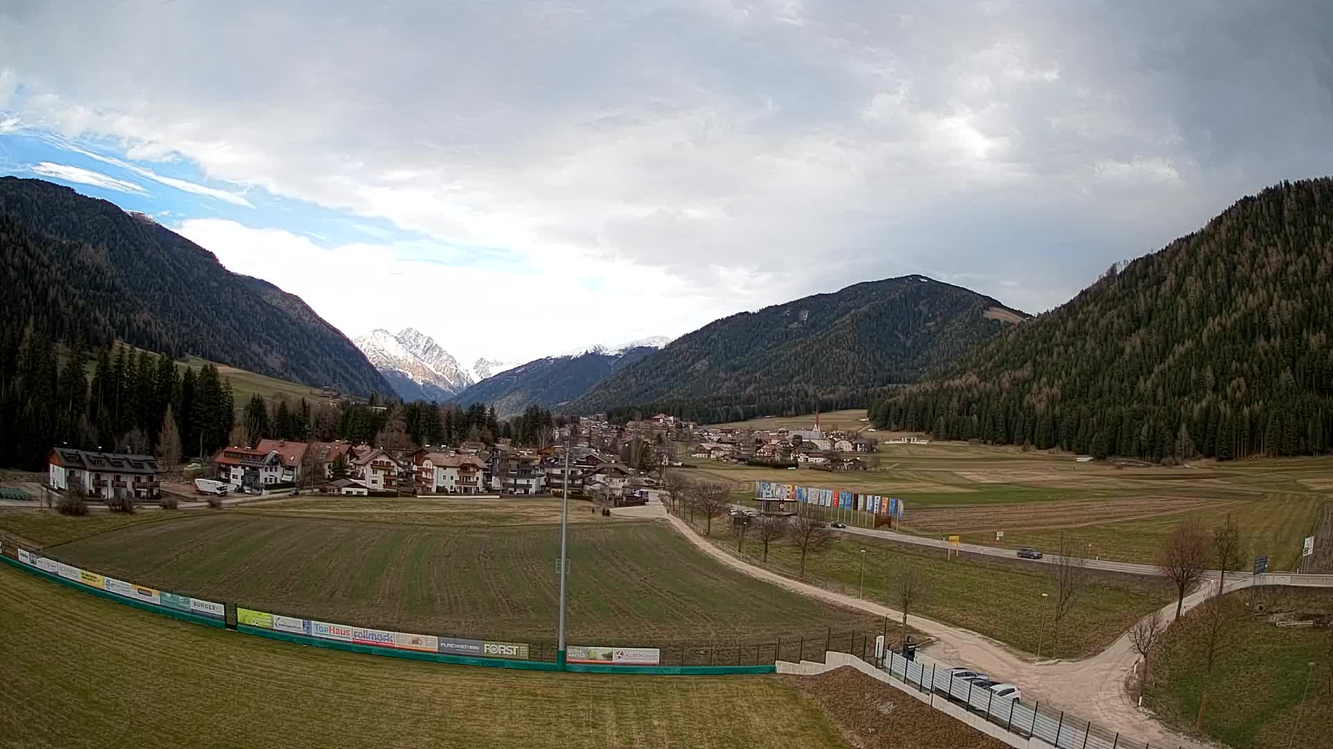 Webcam Niederrasen / Kronplatz – Liveblick aus dem Antholzertal