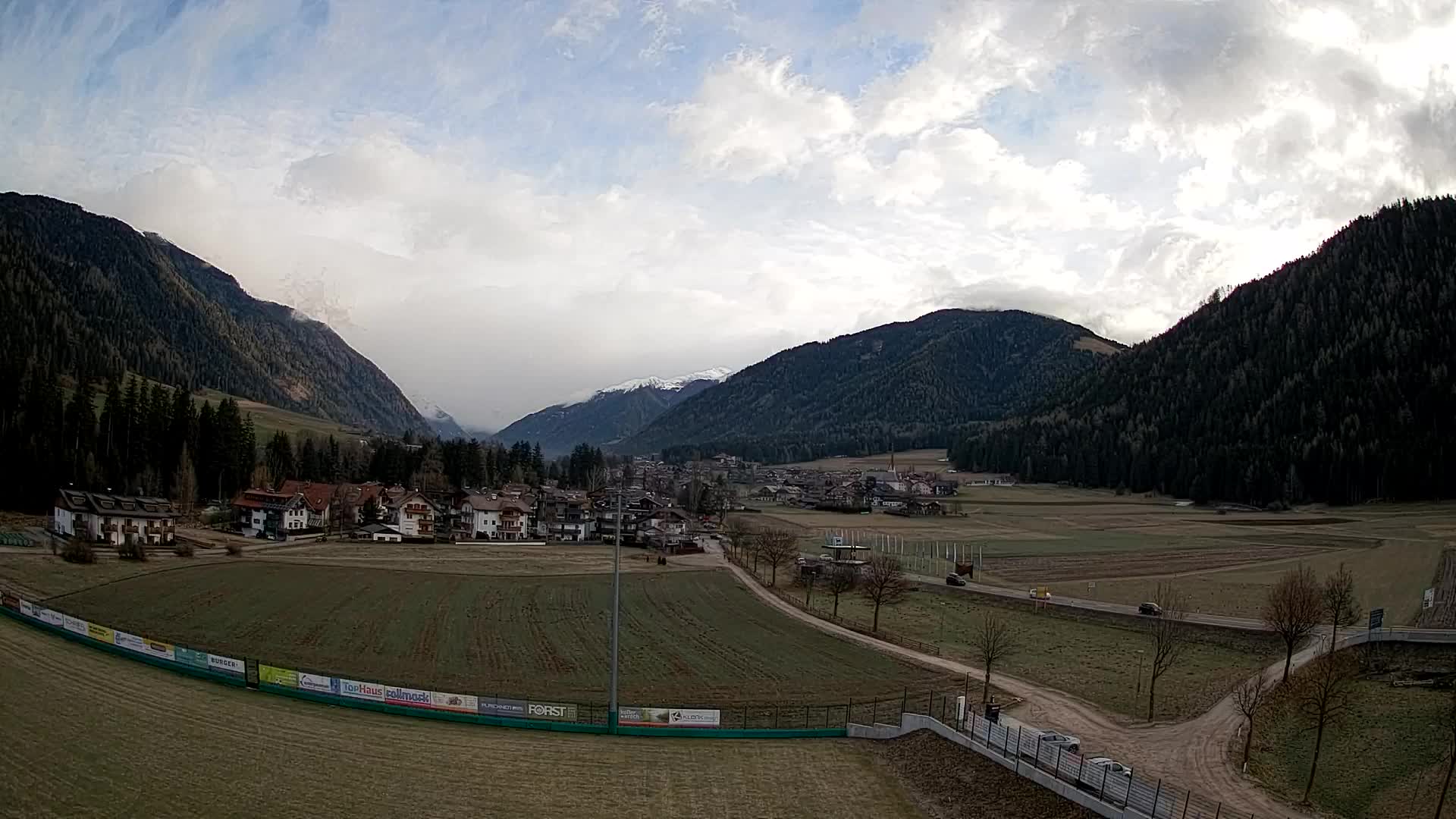 Webcam Niederrasen / Kronplatz – Live View from Val Anterselva