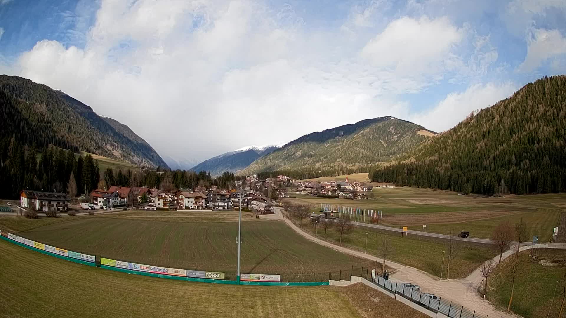 Webcam Niederrasen / Kronplatz – Live View from Val Anterselva
