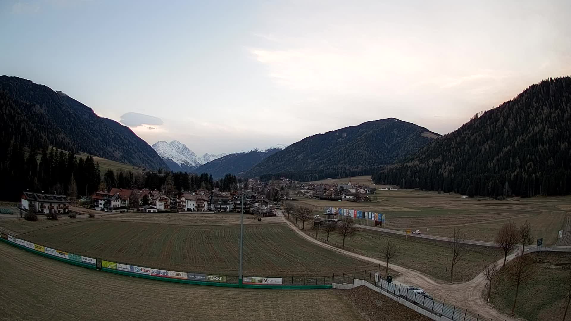 Webcam Niederrasen / Kronplatz – Live View from Val Anterselva