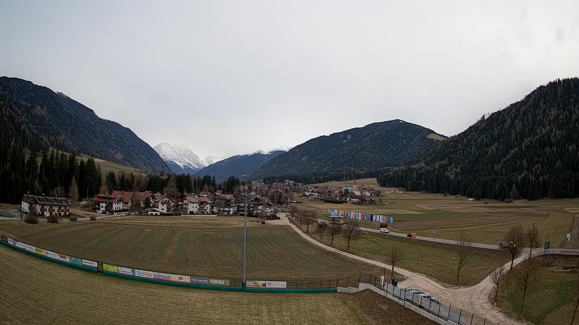Webcam Niederrasen / Kronplatz – Live View from Val Anterselva