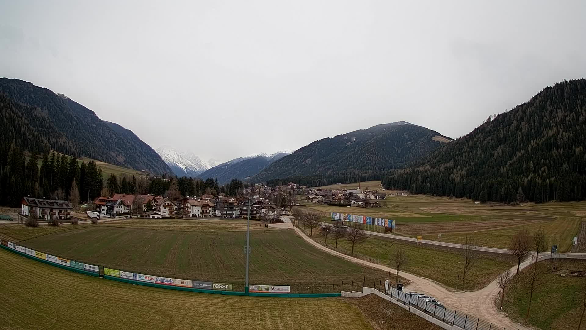 Webcam Niederrasen / Kronplatz – Vista en directo desde el Valle de Anterselva