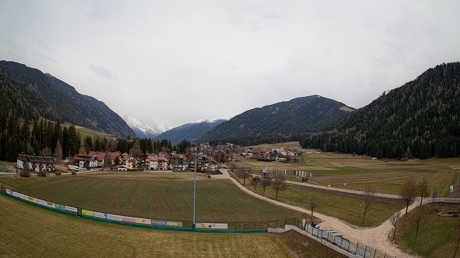 Webcam Niederrasen / Kronplatz – Vista en directo desde el Valle de Anterselva