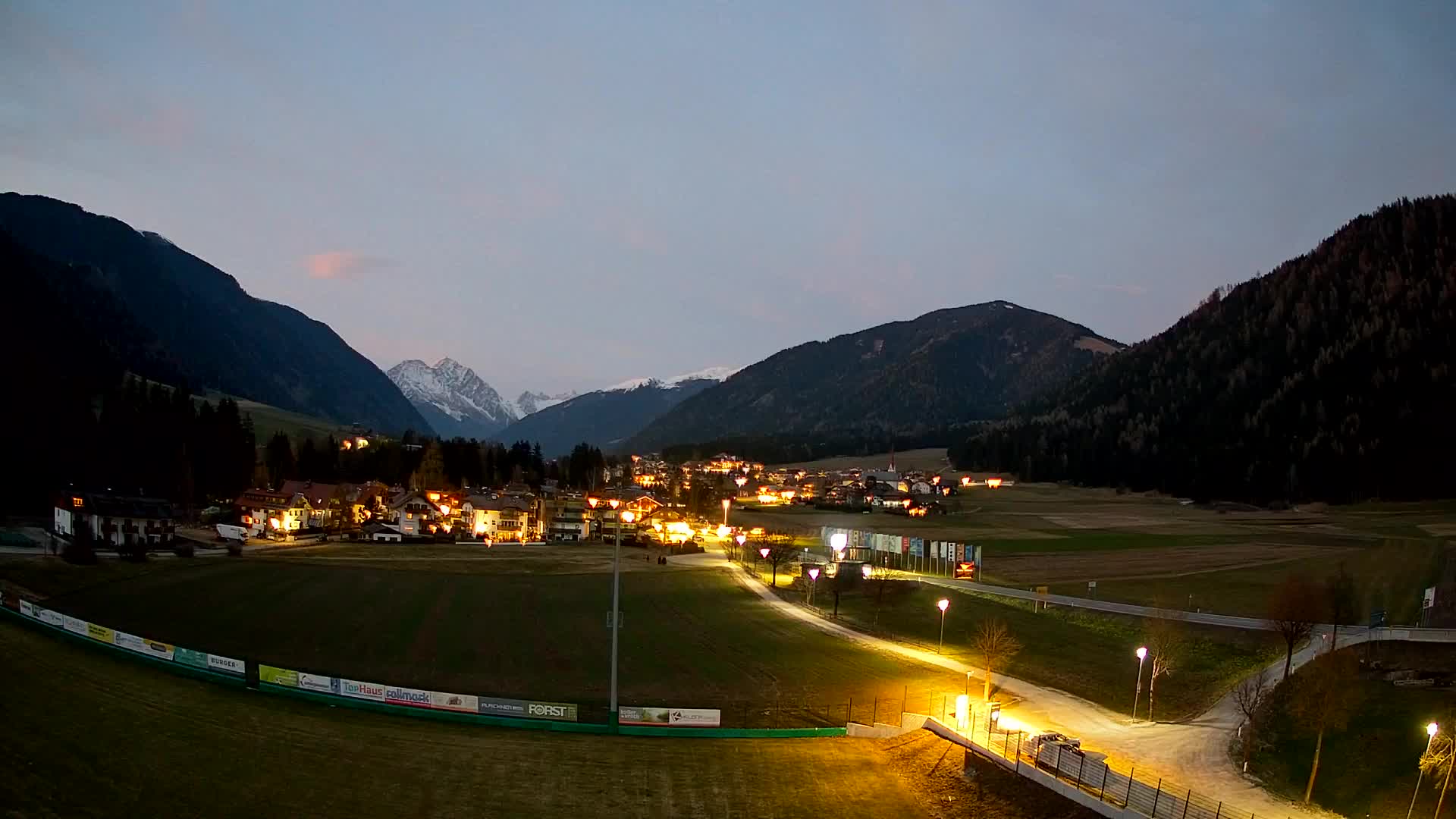 Webcam Niederrasen / Kronplatz – Live View from Val Anterselva