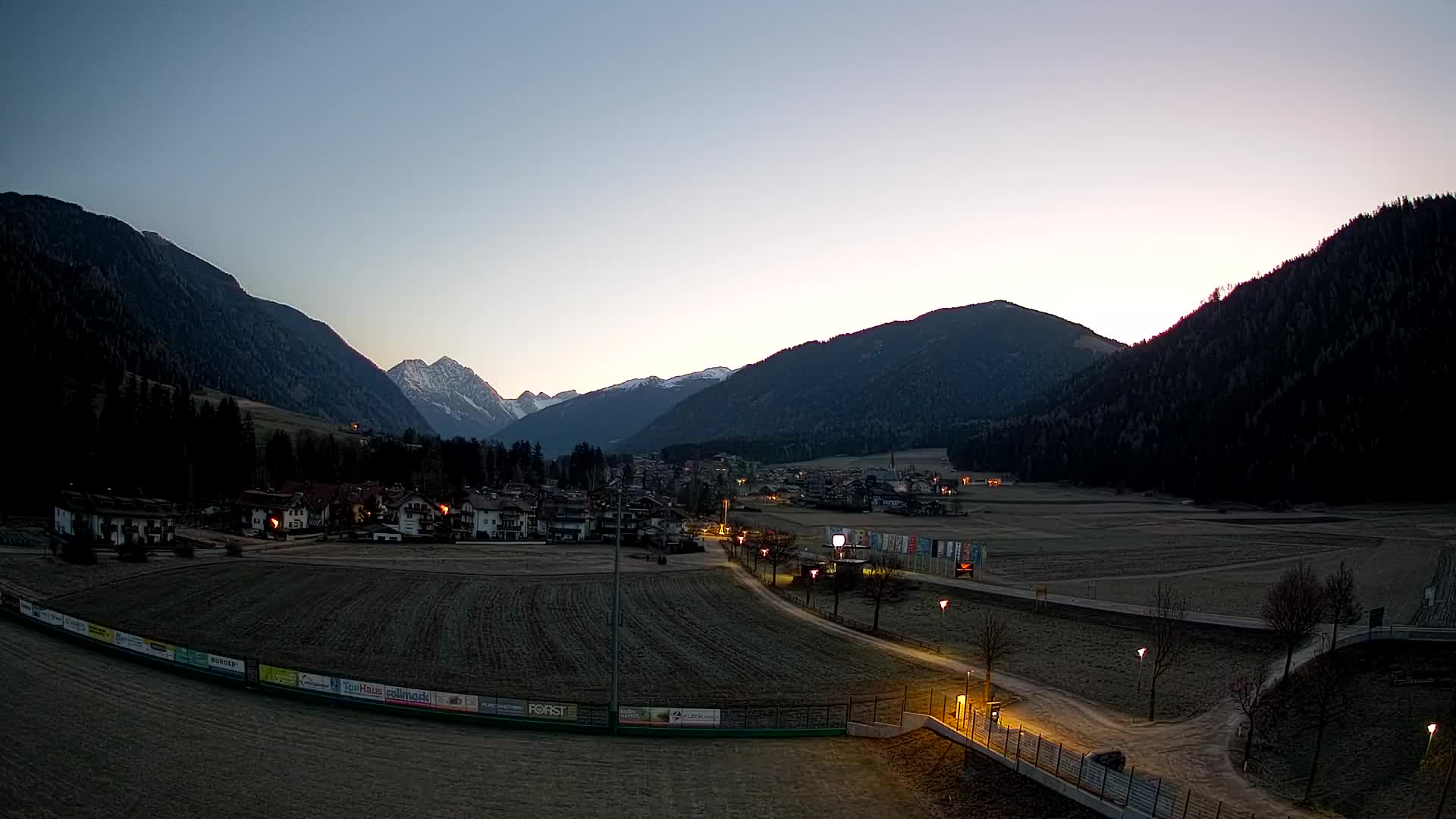 Webcam Niederrasen / Kronplatz – Vista en directo desde el Valle de Anterselva